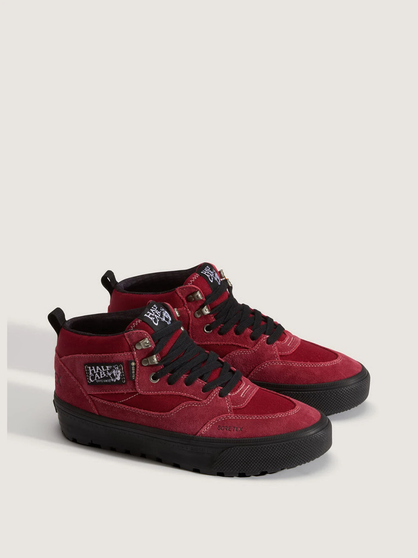 Ботинки и сапоги Vans HALF CAB GORE-TEX INSULATED MT модель VN000XUFF0G1 Ботинки и сапоги Vans HALF CAB GORE-TEX INSULATED MT модель VN000XUFF0G1 Фото