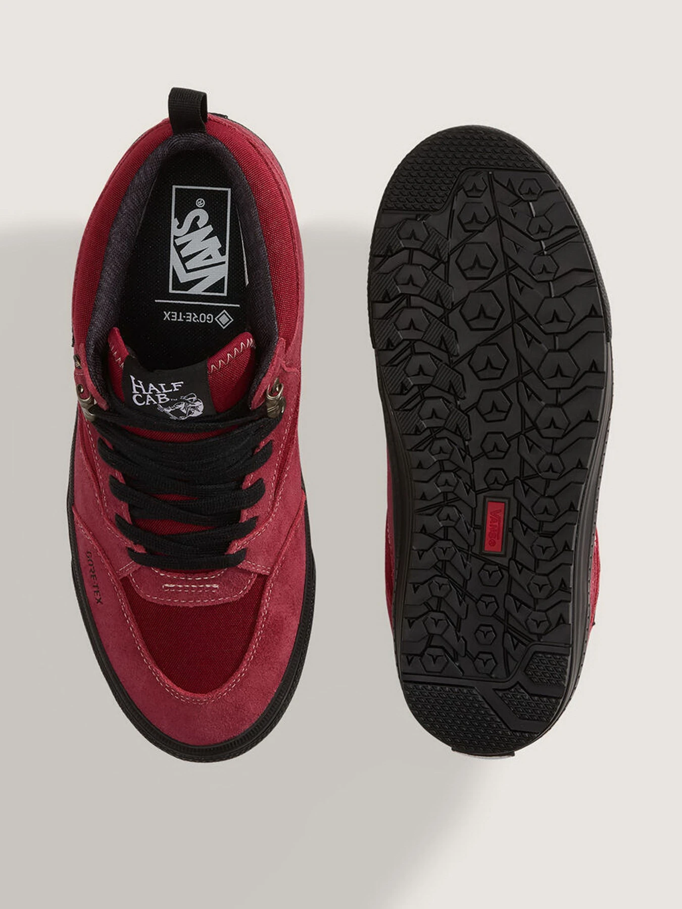 Ботинки и сапоги Vans HALF CAB GORE-TEX INSULATED MT модель VN000XUFF0G1 Ботинки и сапоги Vans HALF CAB GORE-TEX INSULATED MT модель VN000XUFF0G1 Фото