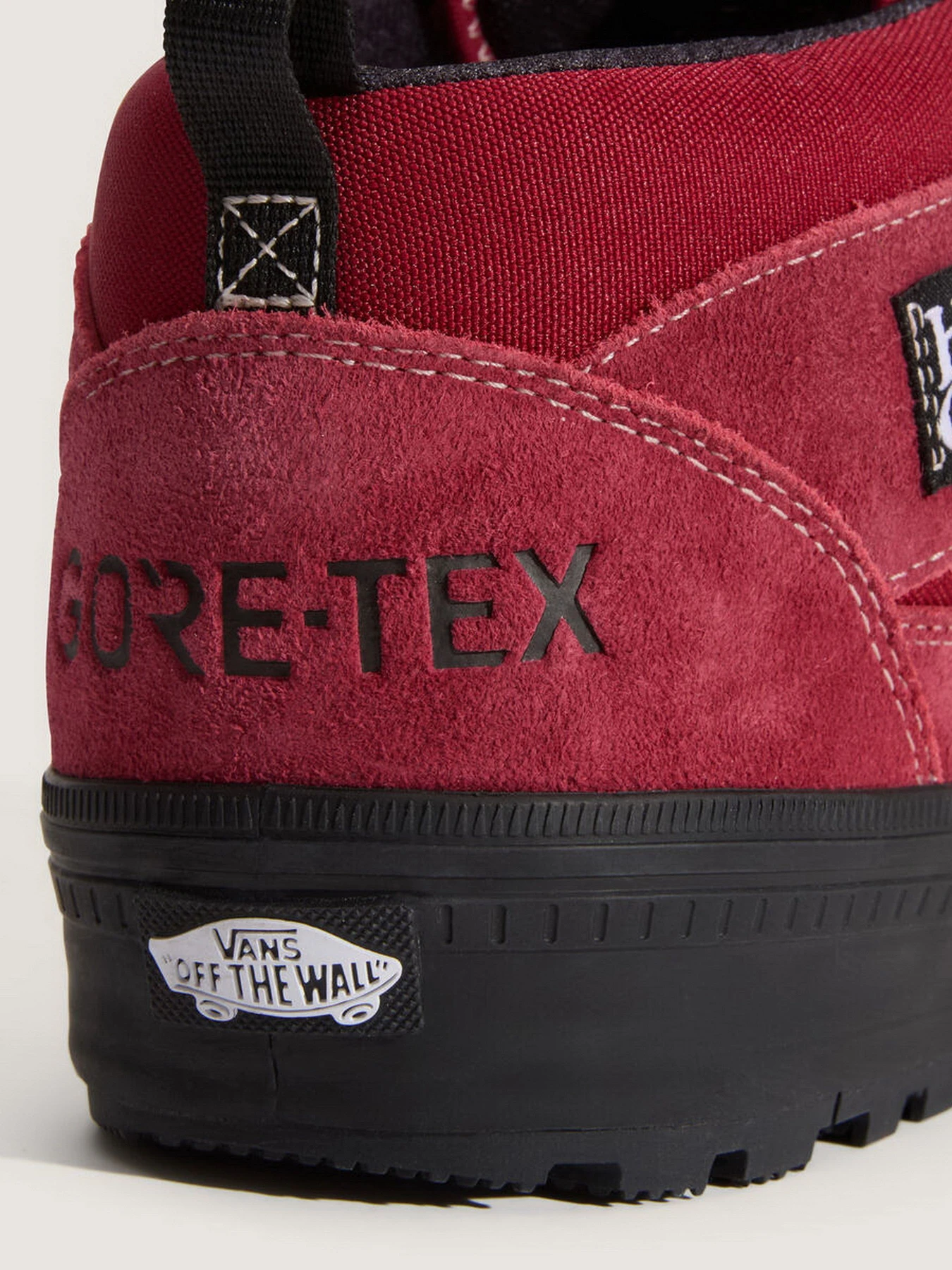 Ботинки и сапоги Vans HALF CAB GORE-TEX INSULATED MT модель VN000XUFF0G1 Ботинки и сапоги Vans HALF CAB GORE-TEX INSULATED MT модель VN000XUFF0G1 Фото