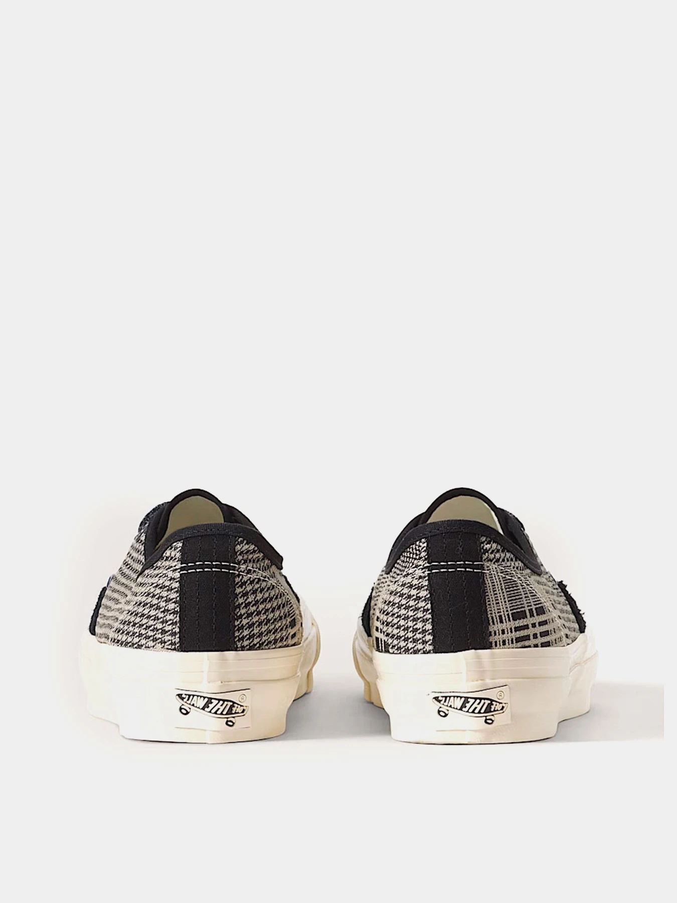 Кеды Vans LX AUTHENTIC 44 модель VN000Z6RBML1 Фото