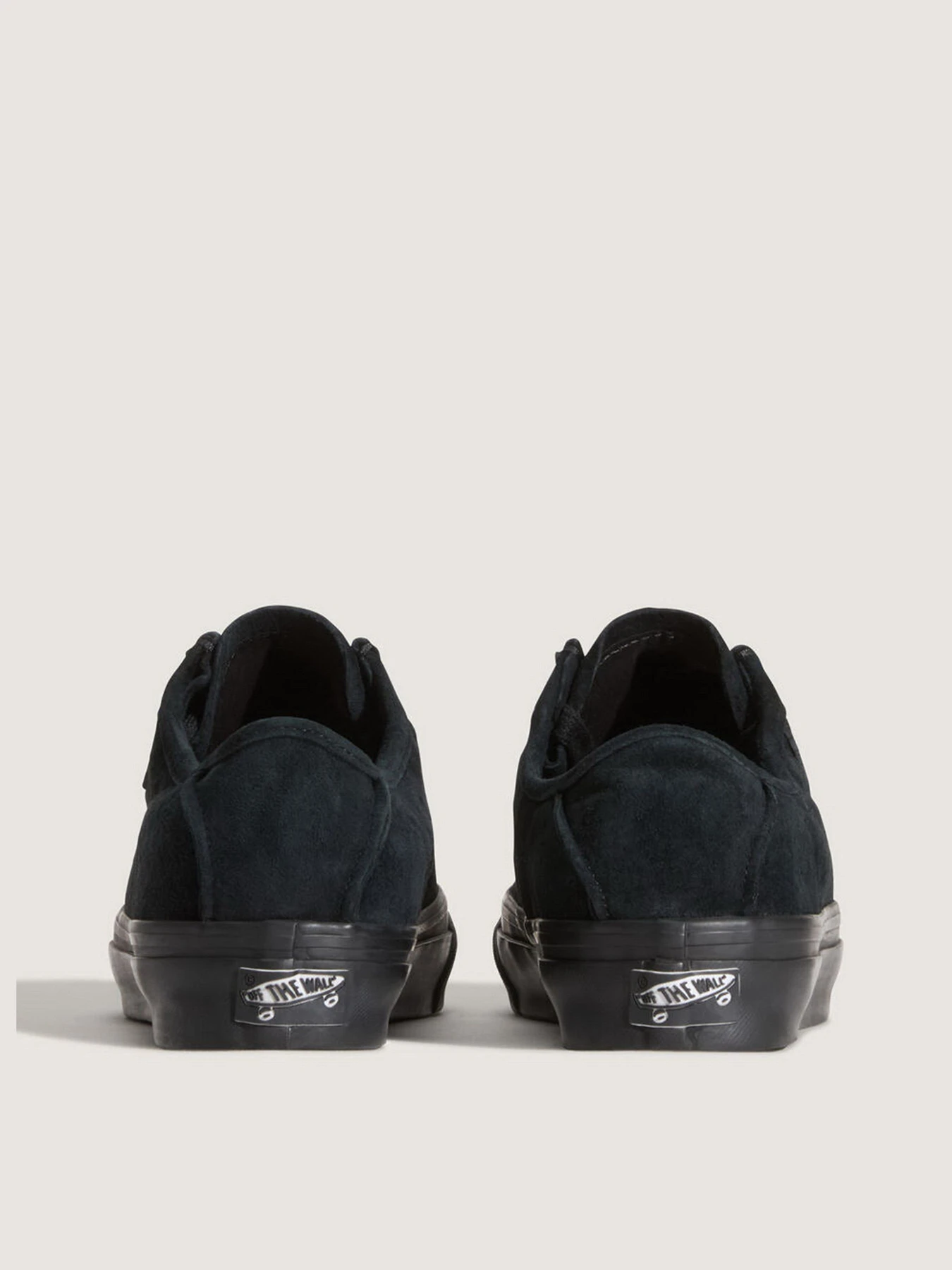 Туфли и лоферы Vans LX CARVER LOW модель VN000Z3XBKA1 Туфли и лоферы Vans LX CARVER LOW модель VN000Z3XBKA1 Фото