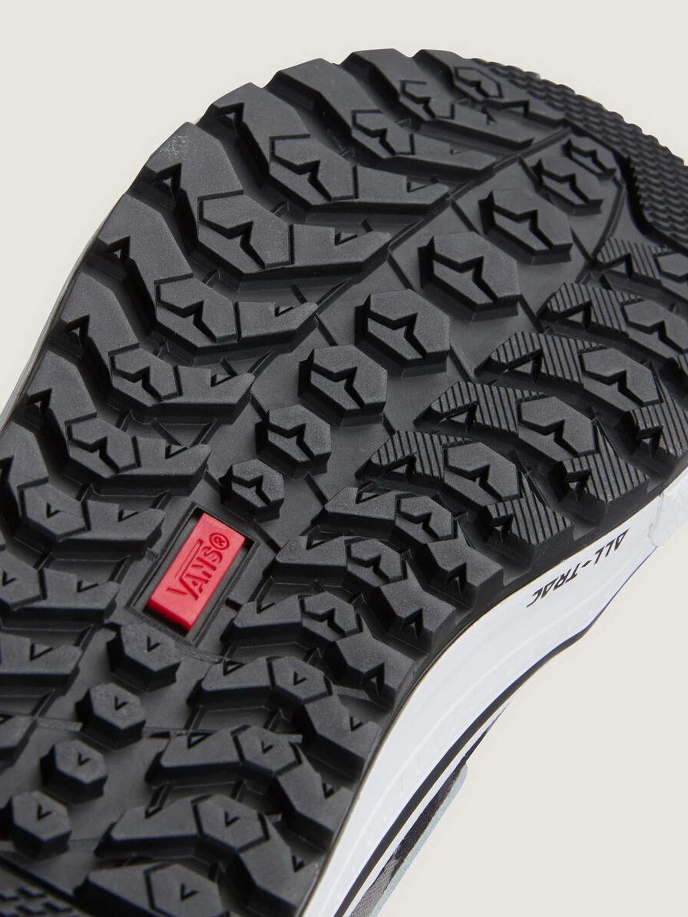 Кеди Vans SK8-HI WATERPROOF INSULATED MT модель VN000V85H911 Фото
