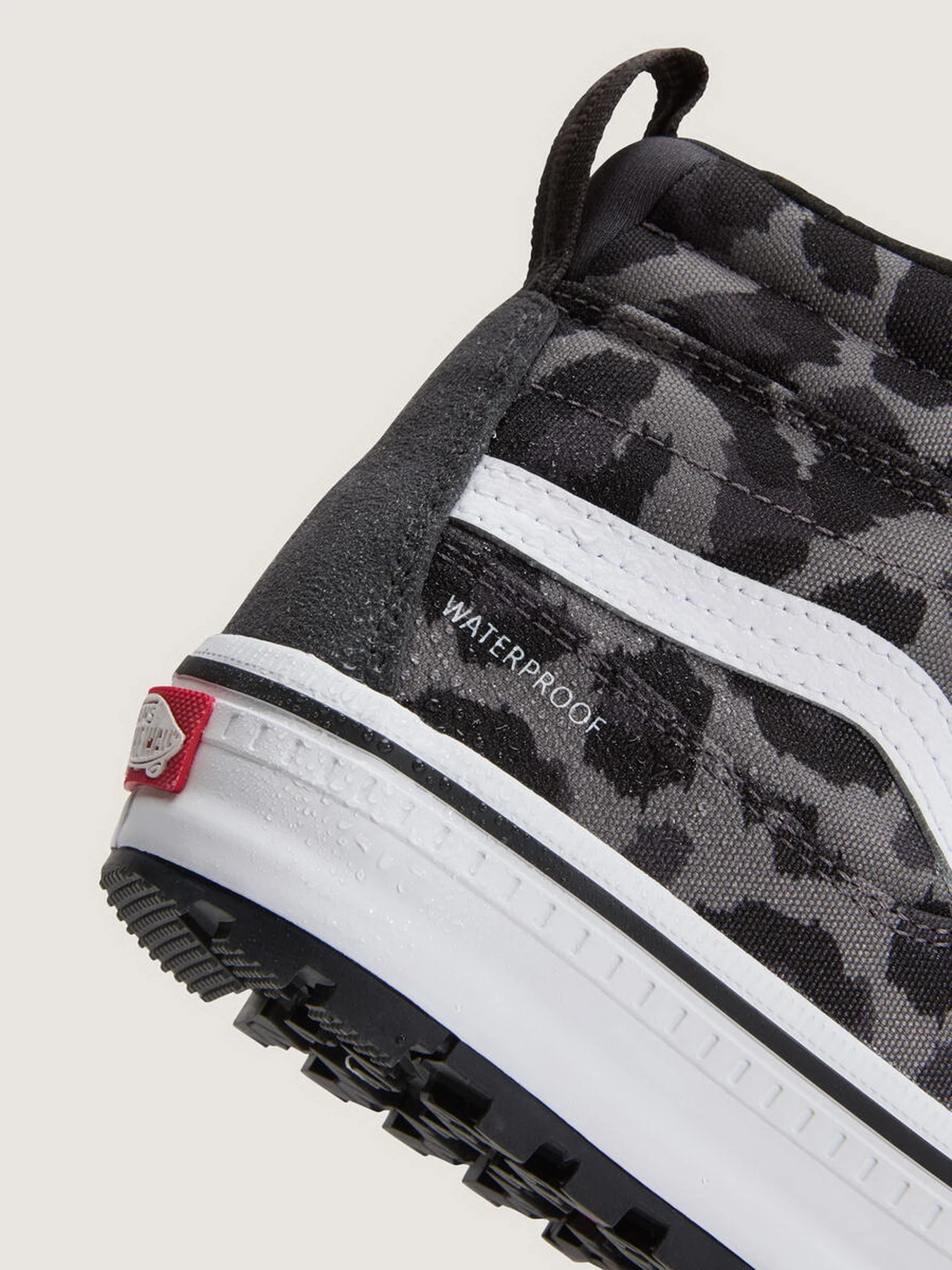 Кеди Vans SK8-HI WATERPROOF INSULATED MT модель VN000V85H911 Фото