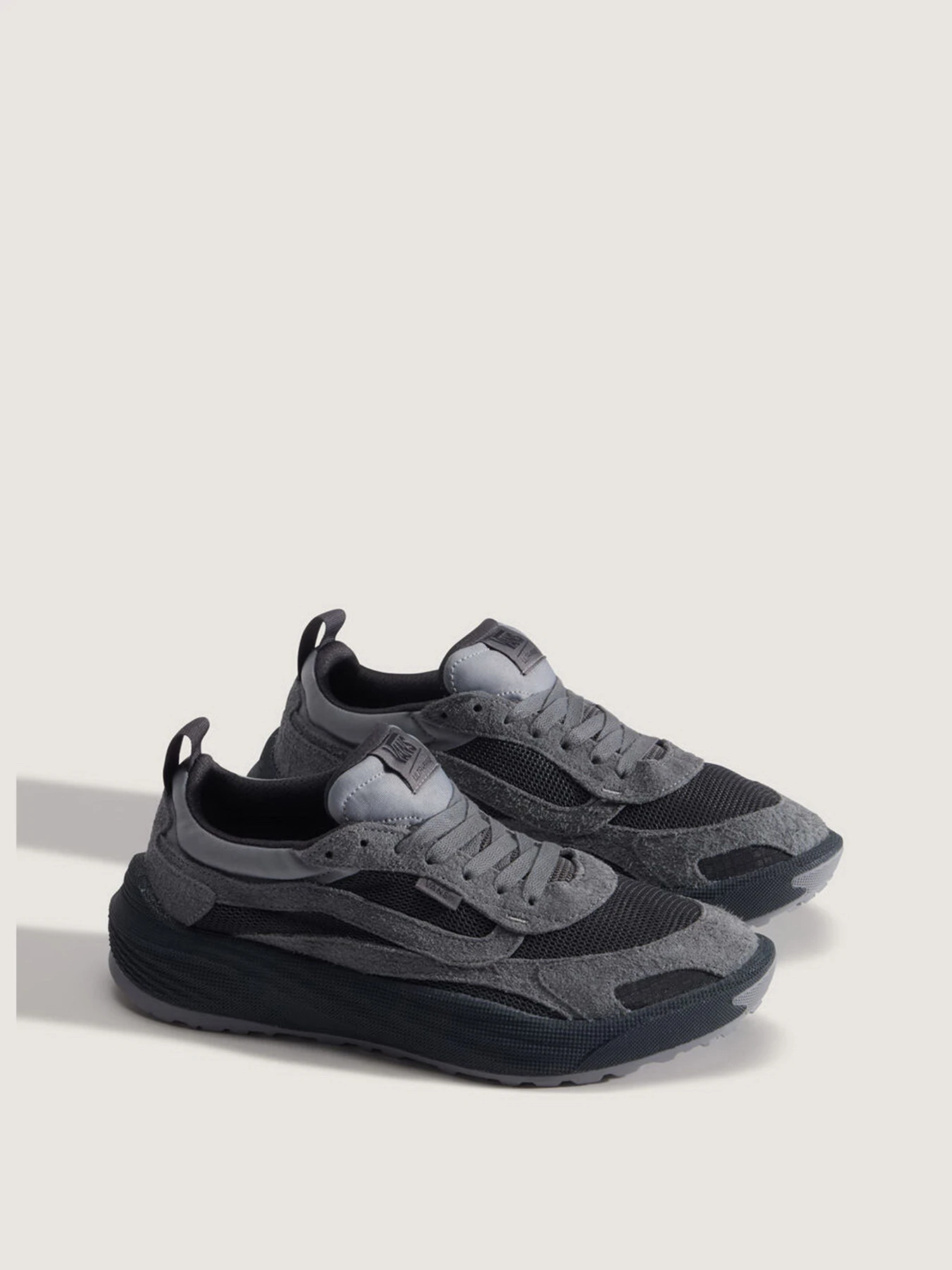 Кроссовки Vans ULTRARANGE NEO 2.0 модель VN000EJ8GR61 Кроссовки Vans ULTRARANGE NEO 2.0 модель VN000EJ8GR61 Фото