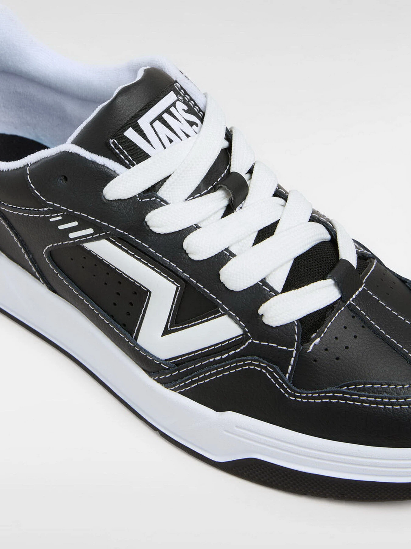 Кеды Vans UPLAND модель VN000D25BZW1 Фото