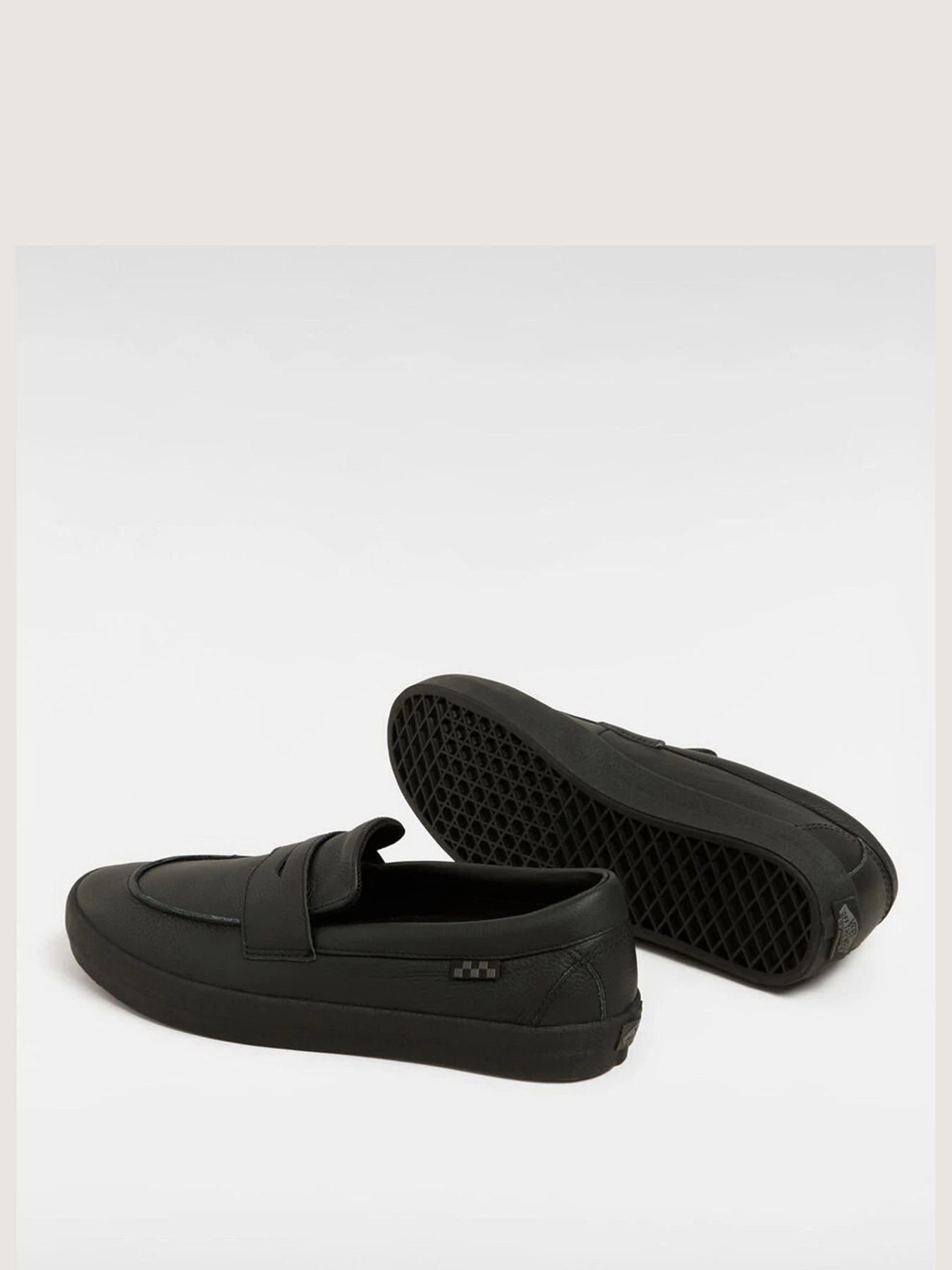 Туфли и лоферы Vans SKATE LOAFER модель VN0A5DXUBKA1 Туфли и лоферы Vans SKATE LOAFER модель VN0A5DXUBKA1 Фото