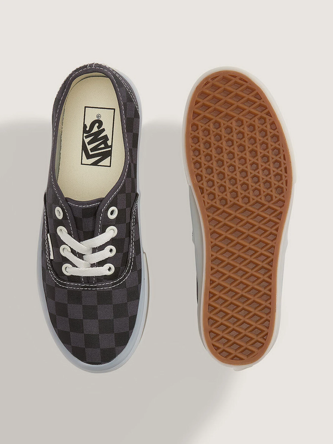 Кеди Vans AUTHENTIC STACKFORM модель VN000CN0CC81 Кеди Vans AUTHENTIC STACKFORM модель VN000CN0CC81 Фото