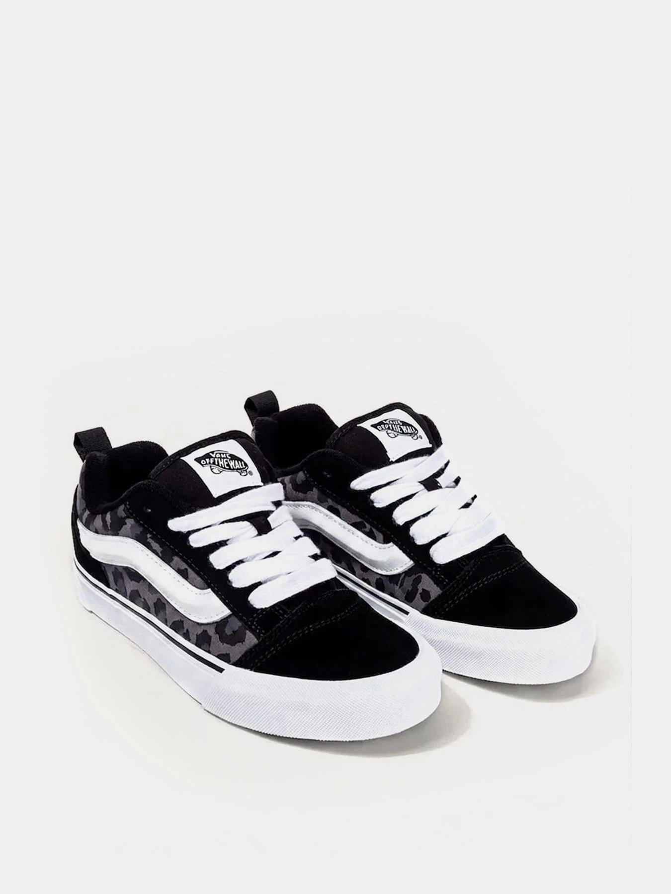 Кеды Vans KNU SKOOL модель VN000Z8XBLK1 Кеды Vans KNU SKOOL модель VN000Z8XBLK1 Фото