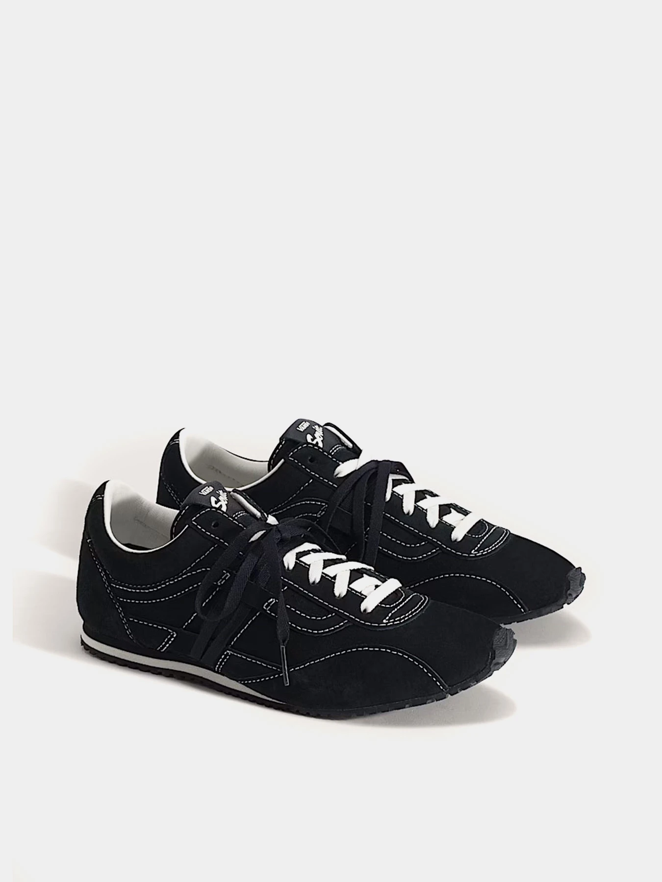 Кеды Vans LX SLP TRAINER модель VN000Z9RCJK1 Кеды Vans LX SLP TRAINER модель VN000Z9RCJK1 Фото
