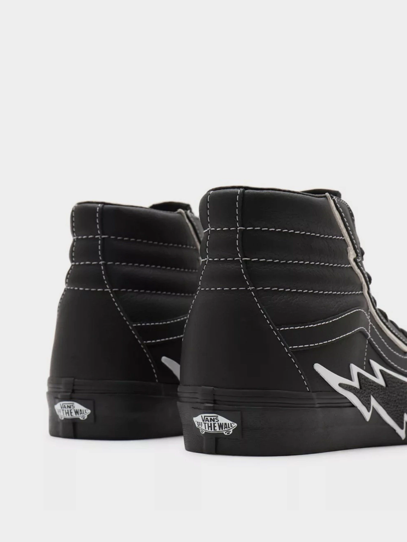 Кеды Vans Sk8-Hi Bolt модель VN0A5JIVBKA1 Кеды Vans Sk8-Hi Bolt модель VN0A5JIVBKA1 Фото