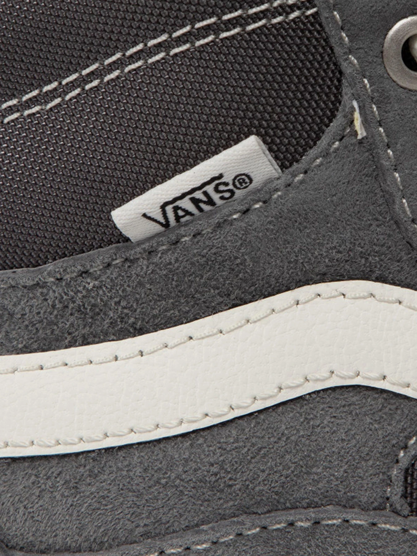 Ботинки и сапоги Vans Ultrarange Exo Hi Mte-1 модель VN0A5KS551P1 Ботинки и сапоги Vans Ultrarange Exo Hi Mte-1 модель VN0A5KS551P1 Фото