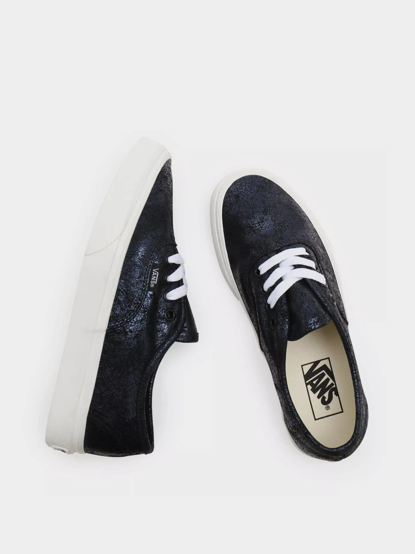 Кеды Vans Cracked Leather Authentic модель VN0A5HZS9FK1 Кеды Vans Cracked Leather Authentic модель VN0A5HZS9FK1 Фото
