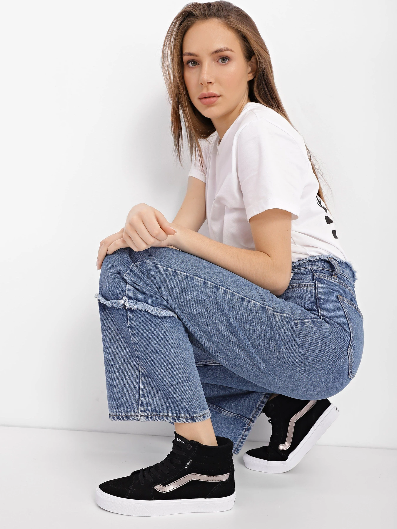 Кеды Vans Filmore Hi модель VN0A5HYUA801 Кеды Vans Filmore Hi модель VN0A5HYUA801 Фото