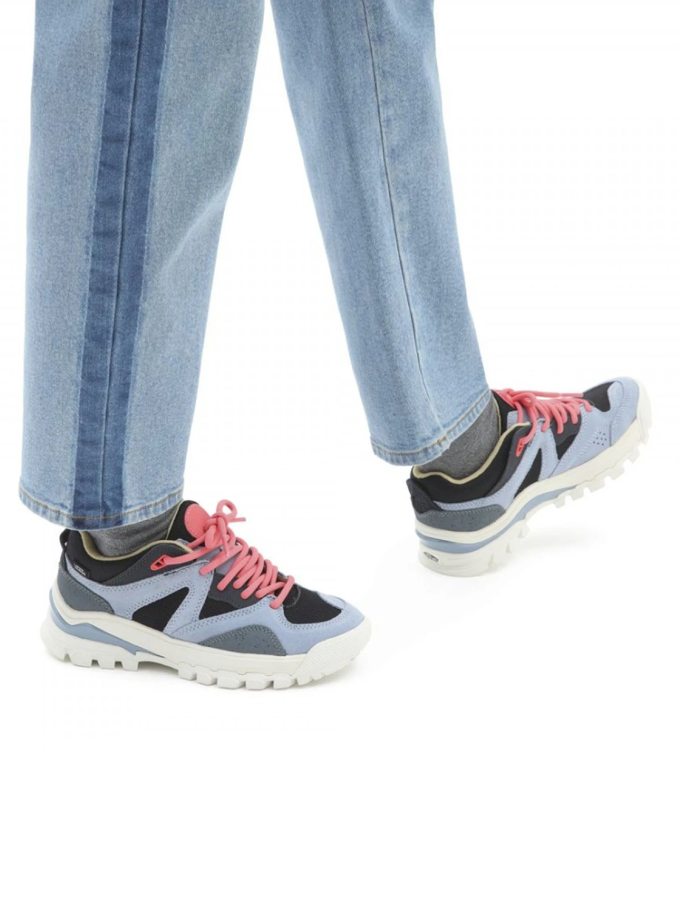 Кроссовки Vans AMZN Trailhead модель VN0A5KY3PFD1 Кроссовки Vans AMZN Trailhead модель VN0A5KY3PFD1 Фото