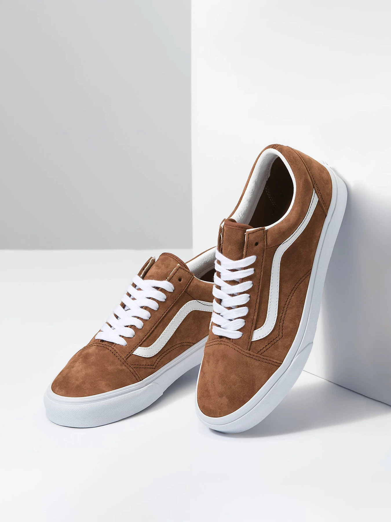 Кеды Vans Old Skool модель VN0A5JMI1RE1 Кеды Vans Old Skool модель VN0A5JMI1RE1 Фото