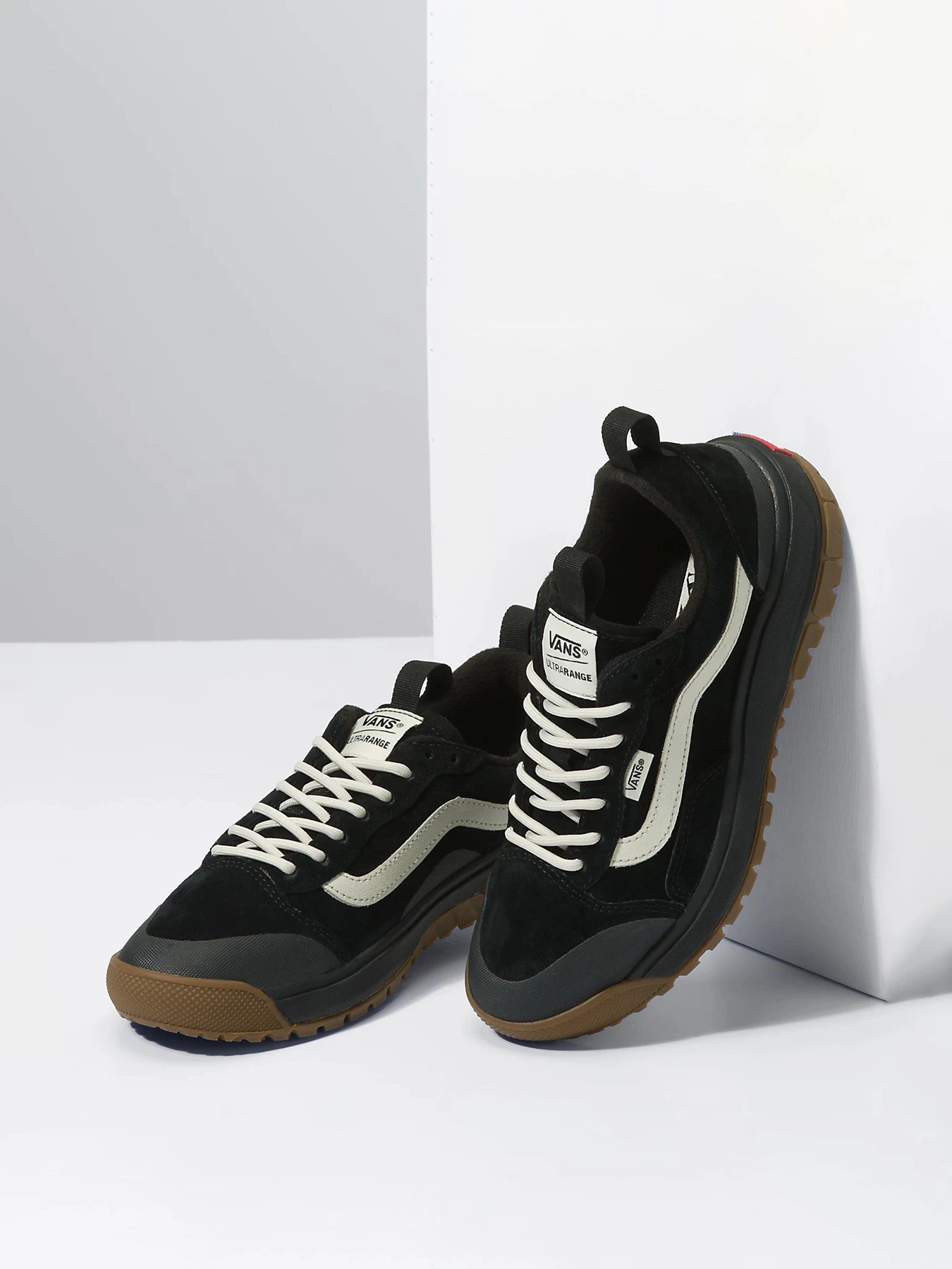 Кросівки Vans Ultrarange Exo Mte-3 модель VN0A5KS4DUM1 Кросівки Vans Ultrarange Exo Mte-3 модель VN0A5KS4DUM1 Фото