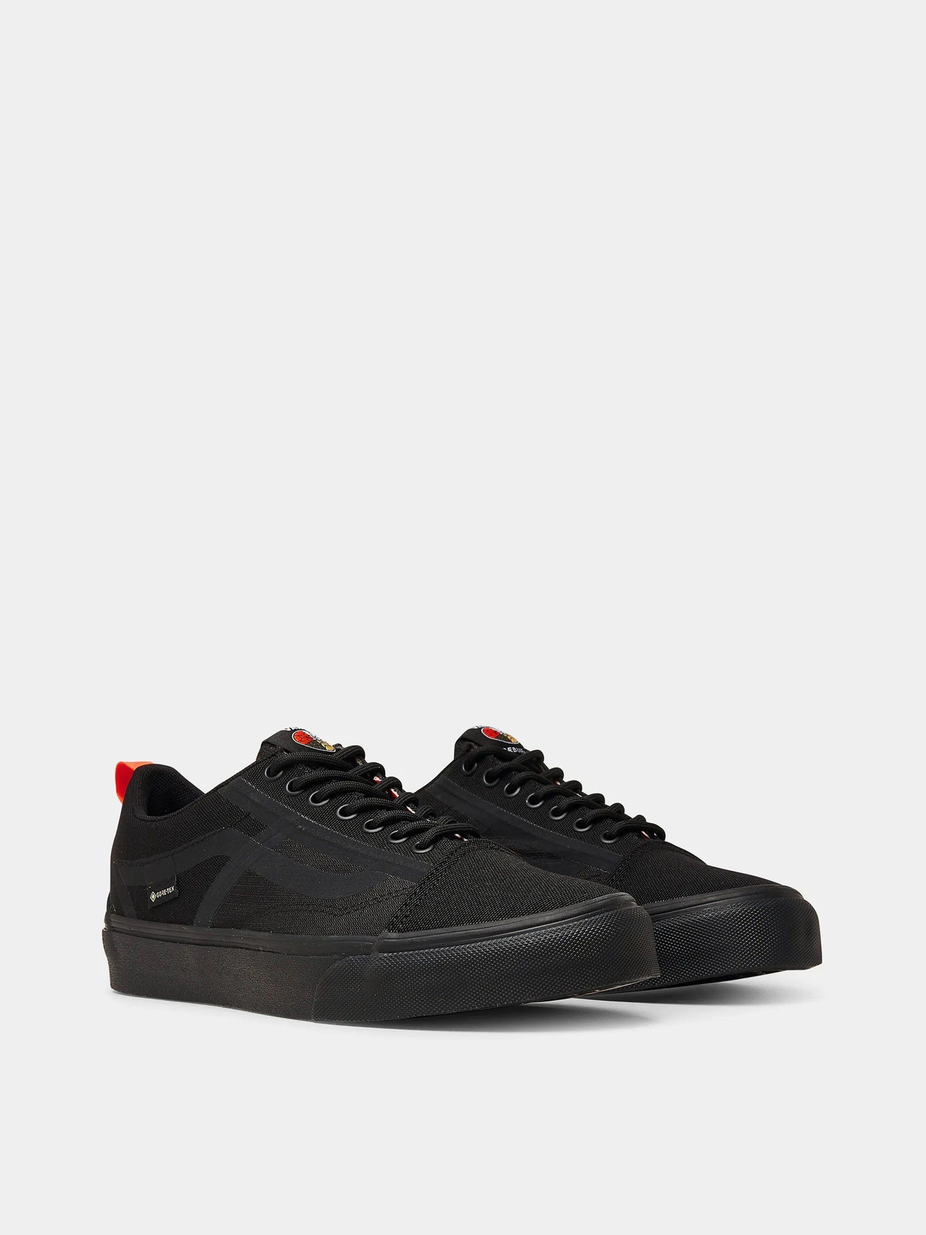 Кеды Vans Old Skool GTX модель VN0A4BVJBLK1 Кеды Vans Old Skool GTX модель VN0A4BVJBLK1 Фото