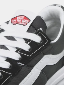 Кеди Vans OLD SKOOL OVERT модель VN0A7Q5EBA21 Фото