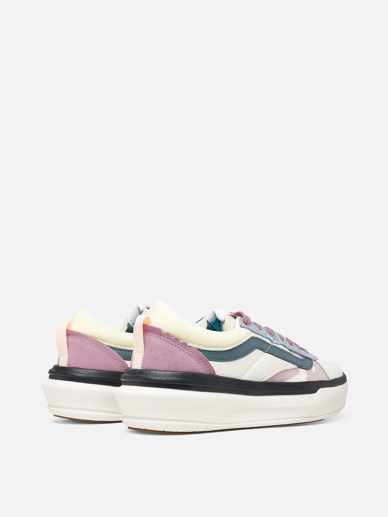 Кеды Vans Old Skool Overt Plus ComfyCush Lux модель VN0A4BVLBDU1 Кеды Vans Old Skool Overt Plus ComfyCush Lux модель VN0A4BVLBDU1 Фото