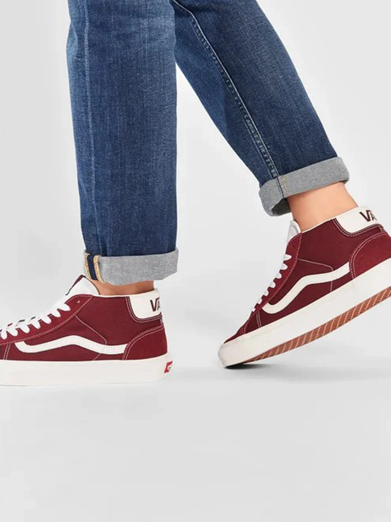 Кеды Vans Mid Skool 37 модель VN0A3TKF5U71 Кеды Vans Mid Skool 37 модель VN0A3TKF5U71 Фото