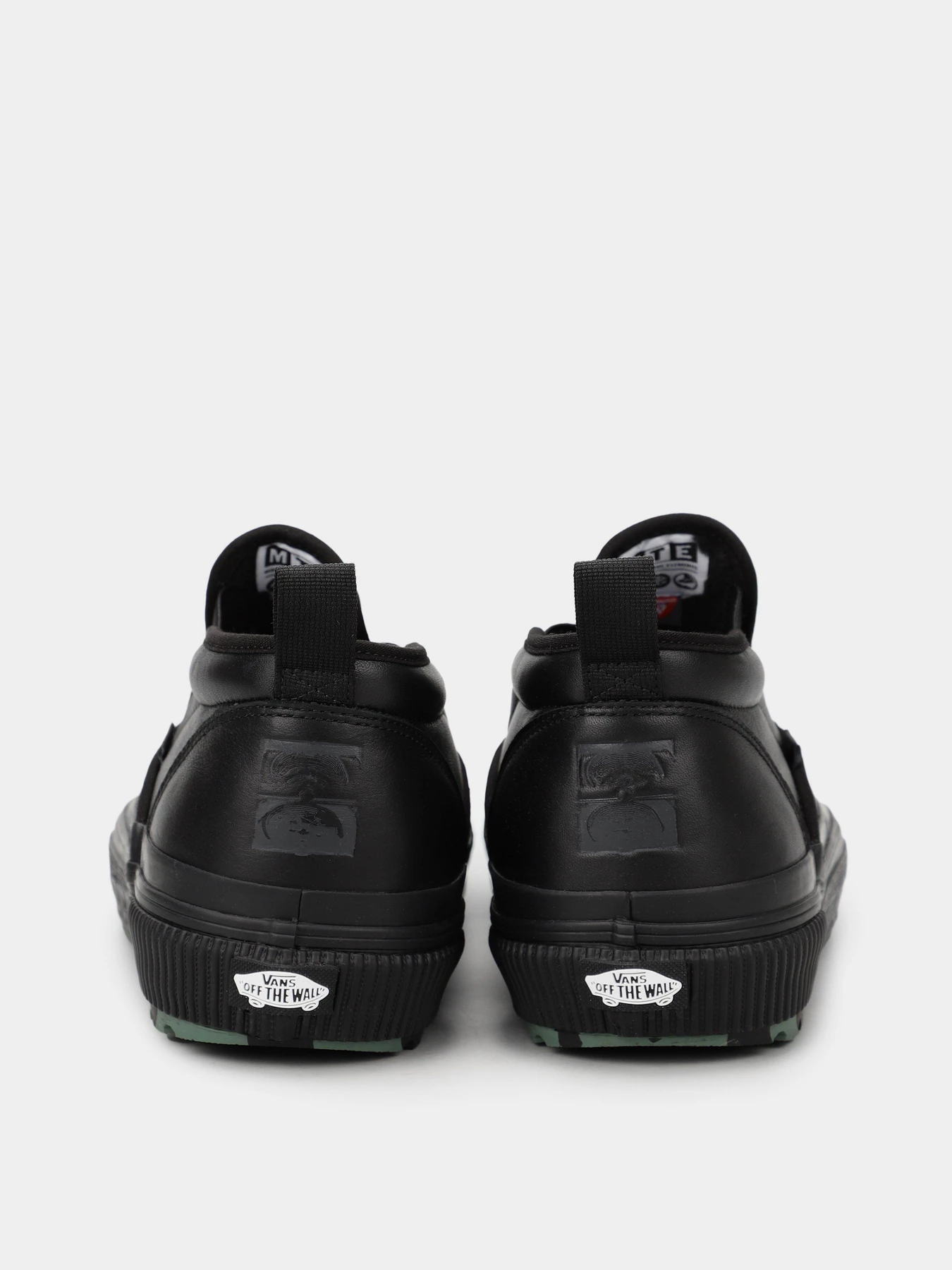 Слипоны и мокасины Vans Mid Slip модель VN0A5KQSYJ71 Слипоны и мокасины Vans Mid Slip модель VN0A5KQSYJ71 Фото