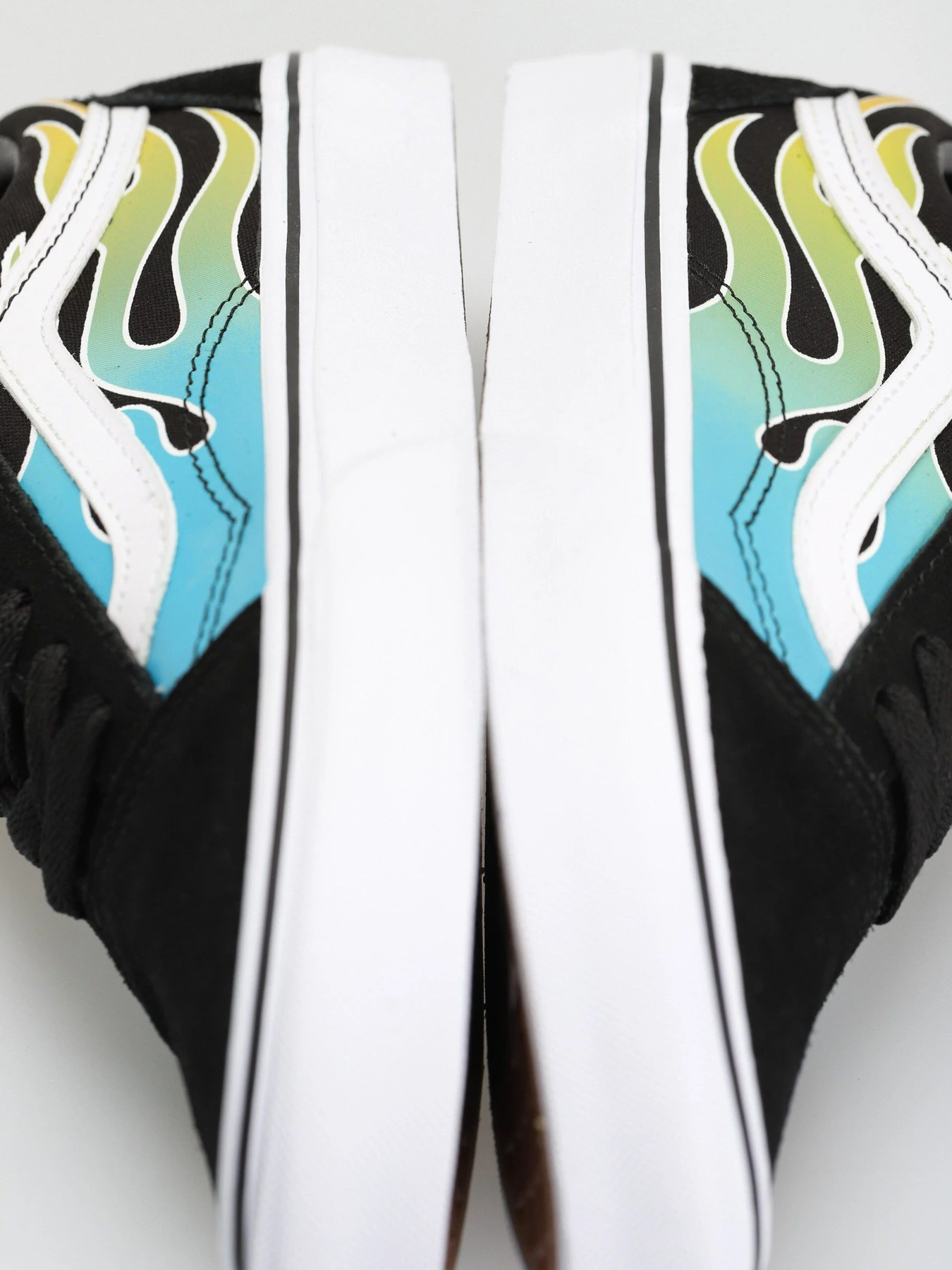 Кеды Vans Old Skool модель VN0A5JMIBA21 Кеды Vans Old Skool модель VN0A5JMIBA21 Фото