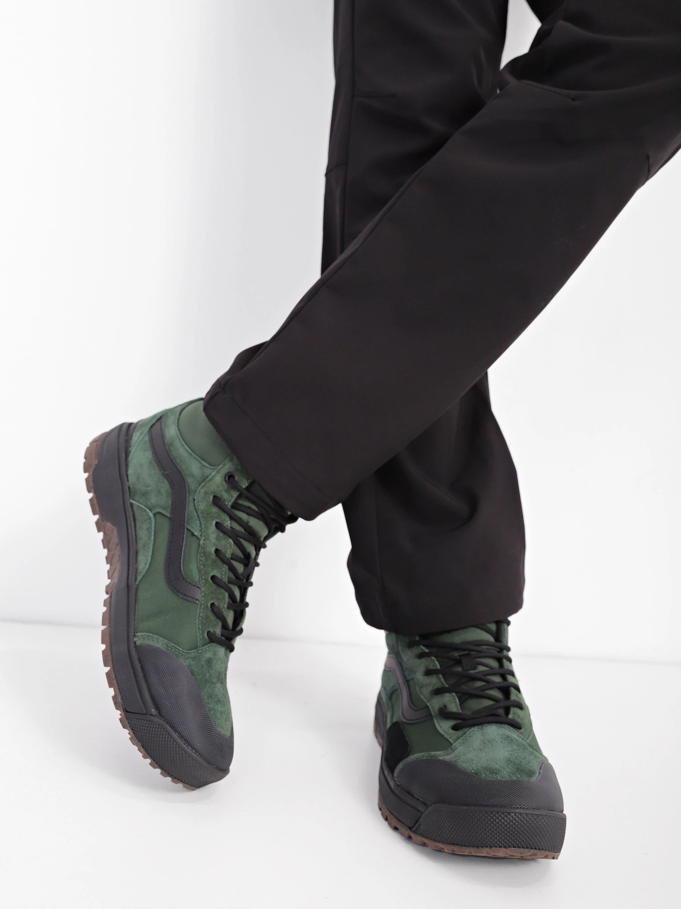 Черевики та чоботи Vans Ultrarange Exo Hi Mte модель VN0A5KS5BD61 Черевики та чоботи Vans Ultrarange Exo Hi Mte модель VN0A5KS5BD61 Фото
