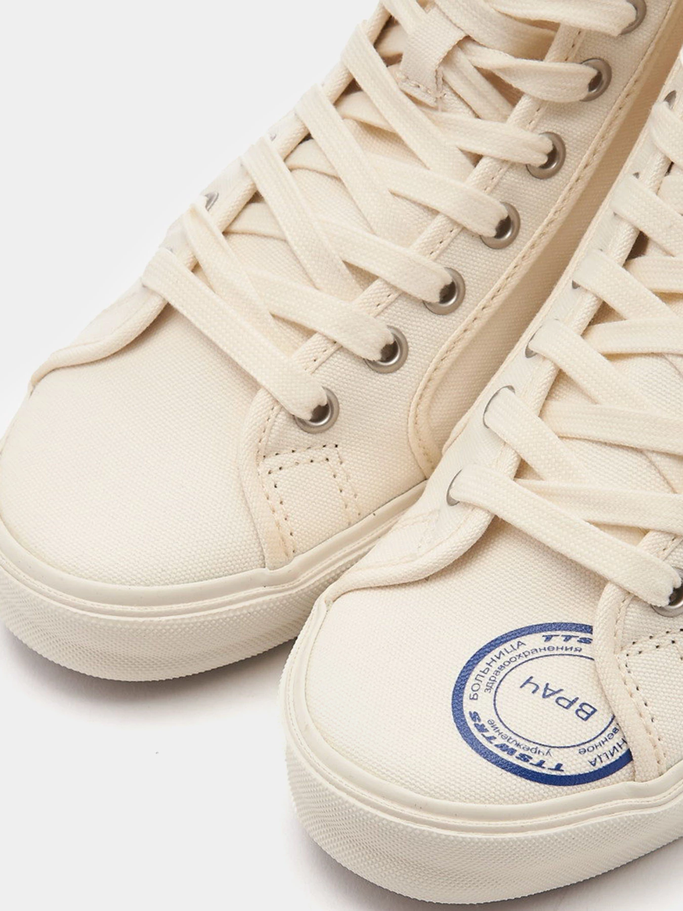 Кеды Vans x TTSWTRS OG Style 24 модель VN0000S8BDE1 Кеды Vans x TTSWTRS OG Style 24 модель VN0000S8BDE1 Фото