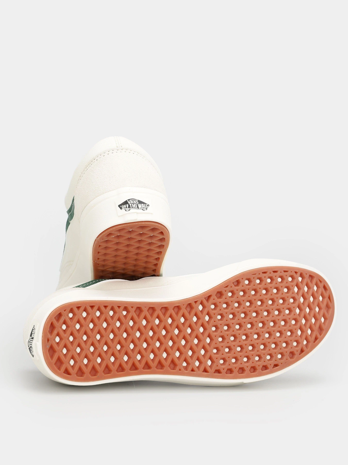 Кеды Vans Growing Everyday ComfyCush Old Skool модель VN0007NBWGR1 Кеды Vans Growing Everyday ComfyCush Old Skool модель VN0007NBWGR1 Фото