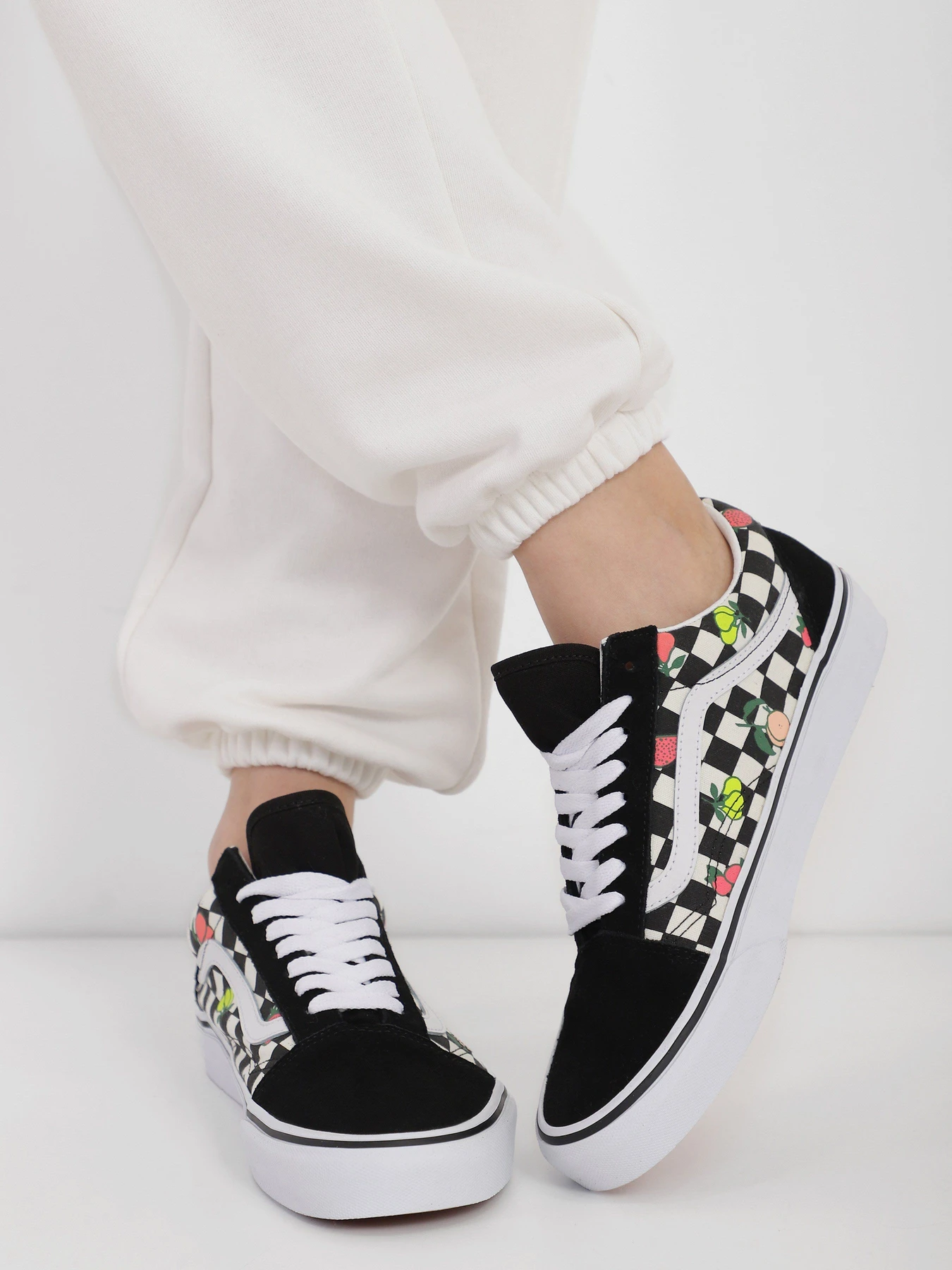 Кеды Vans Old Skool модель VN0007NTY281 Кеды Vans Old Skool модель VN0007NTY281 Фото