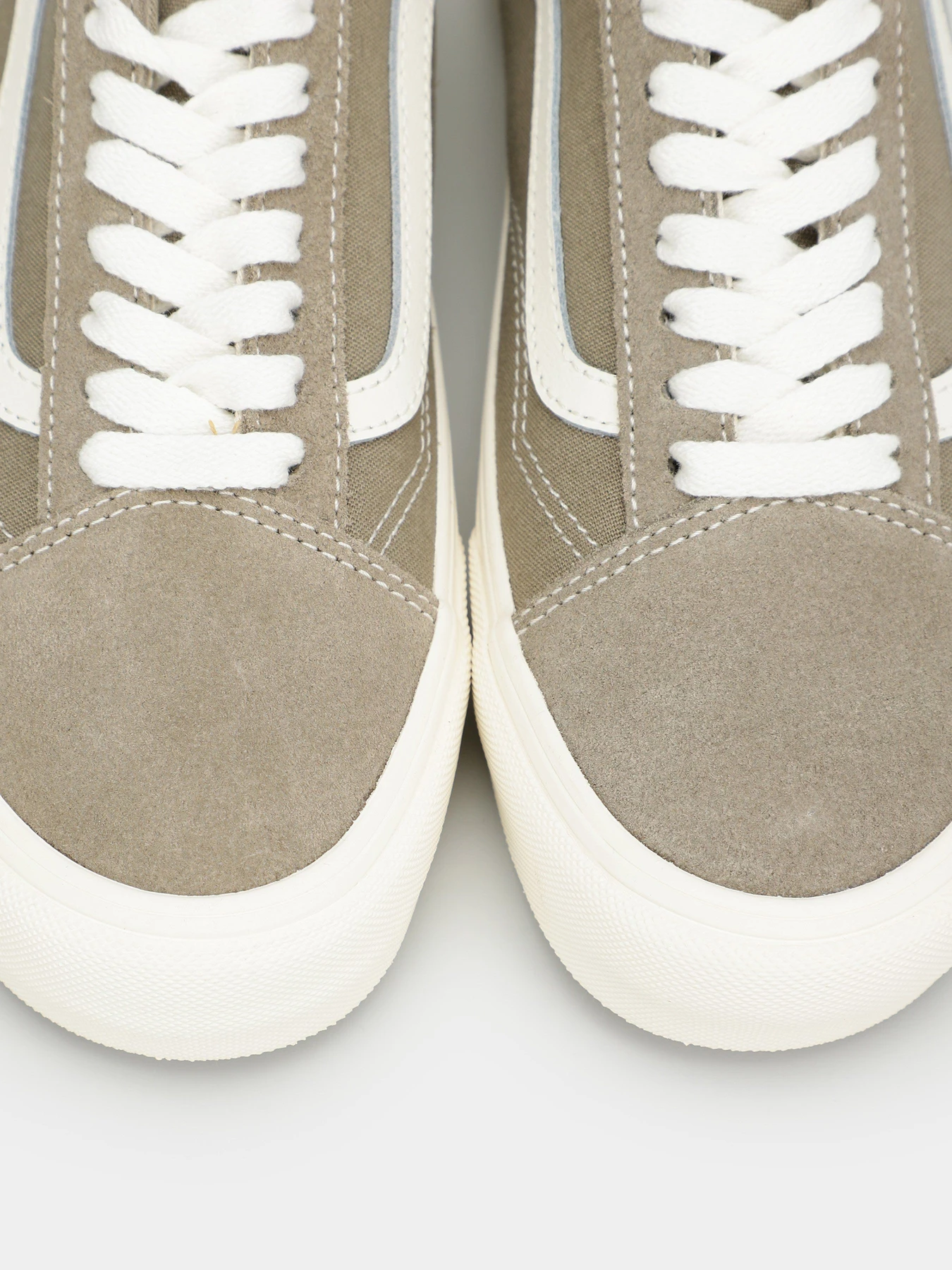Кеды Vans Old Skool Tapered модель VN0005UHBLV1 Кеды Vans Old Skool Tapered модель VN0005UHBLV1 Фото