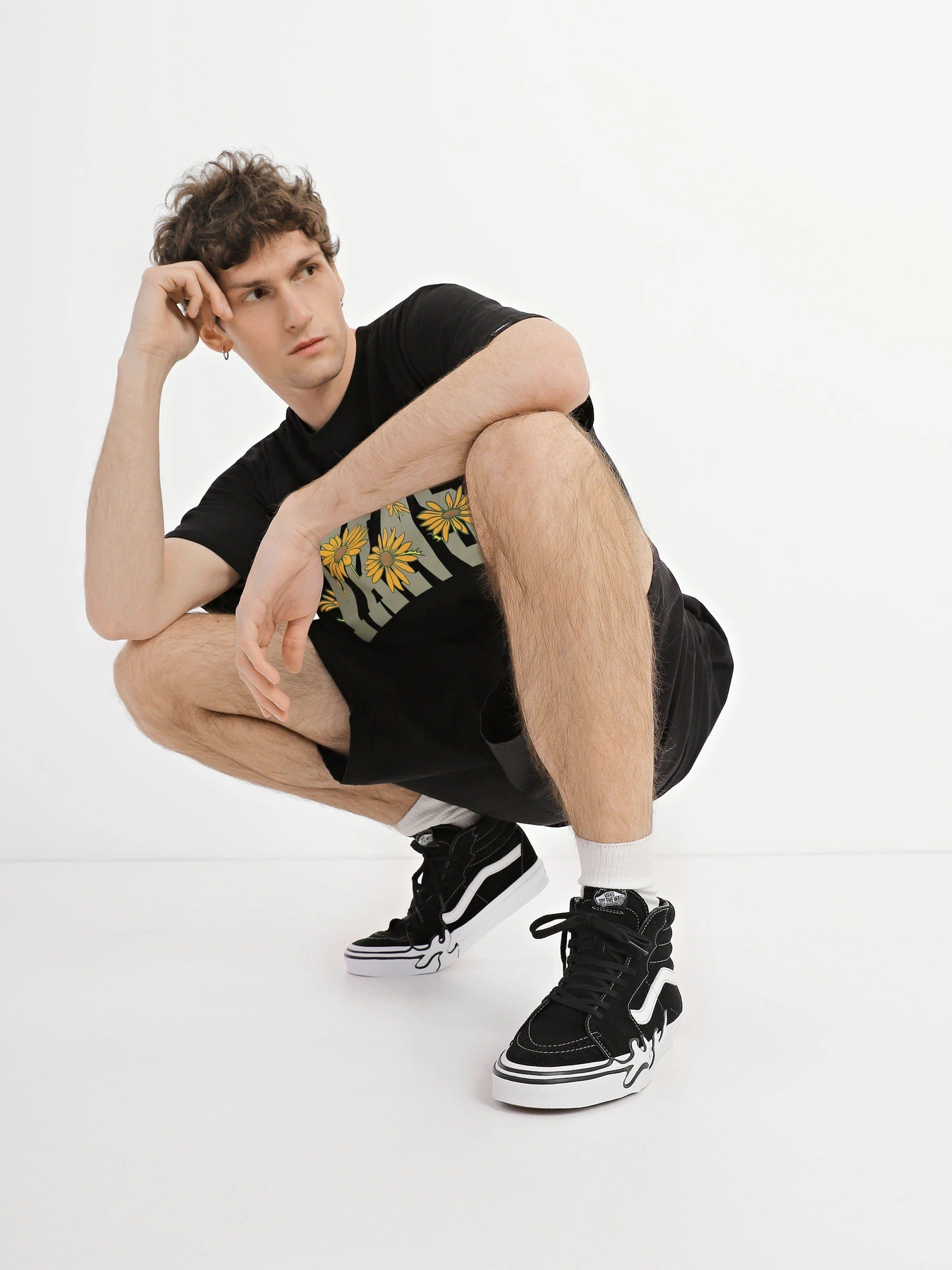 Кеди Vans SK8-HI модель VN0005UJBZW1 Кеди Vans SK8-HI модель VN0005UJBZW1 Фото