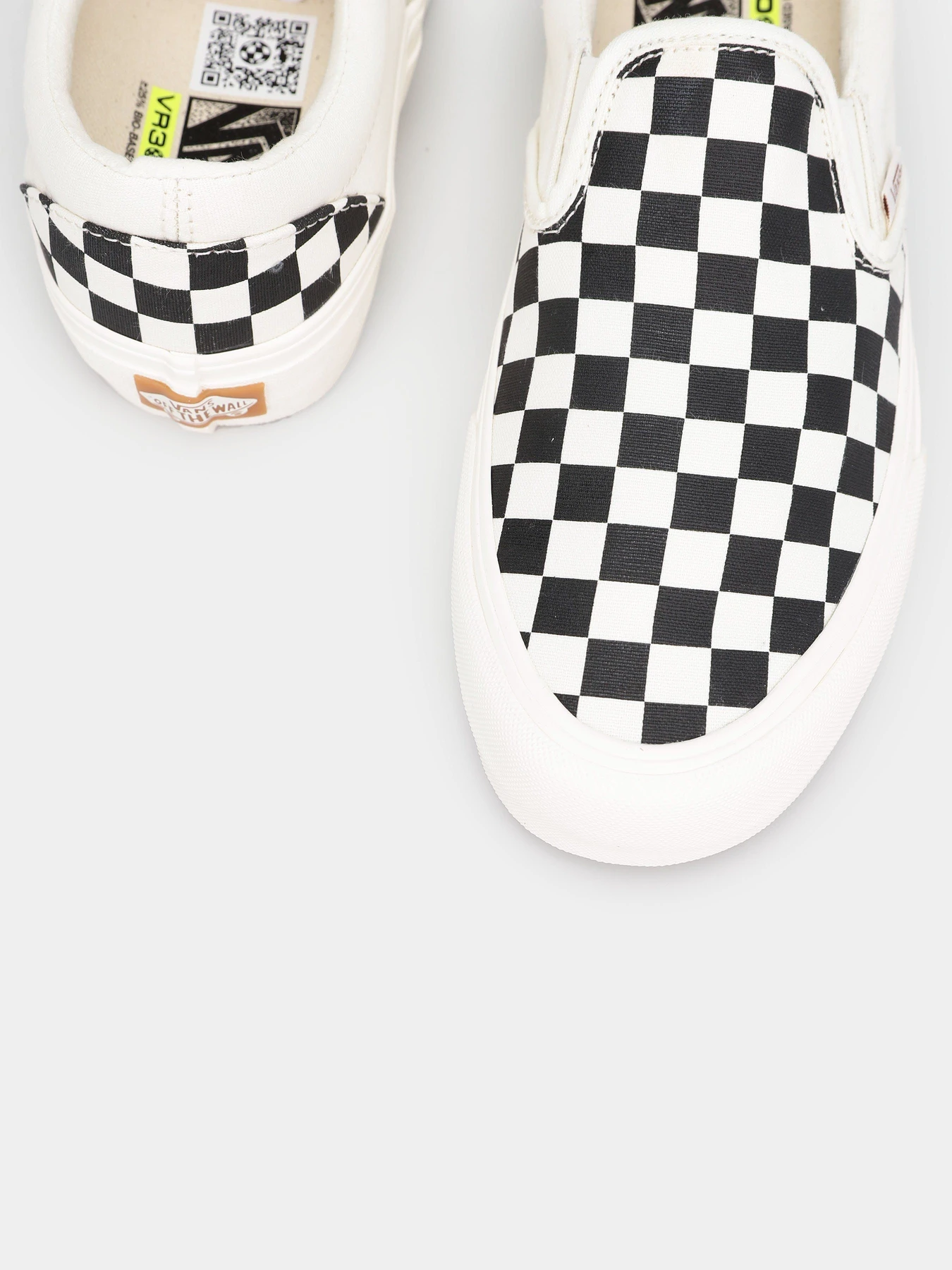 Слипоны и мокасины Vans Checkerboard VR3 модель VN0007NC1KP1 Фото