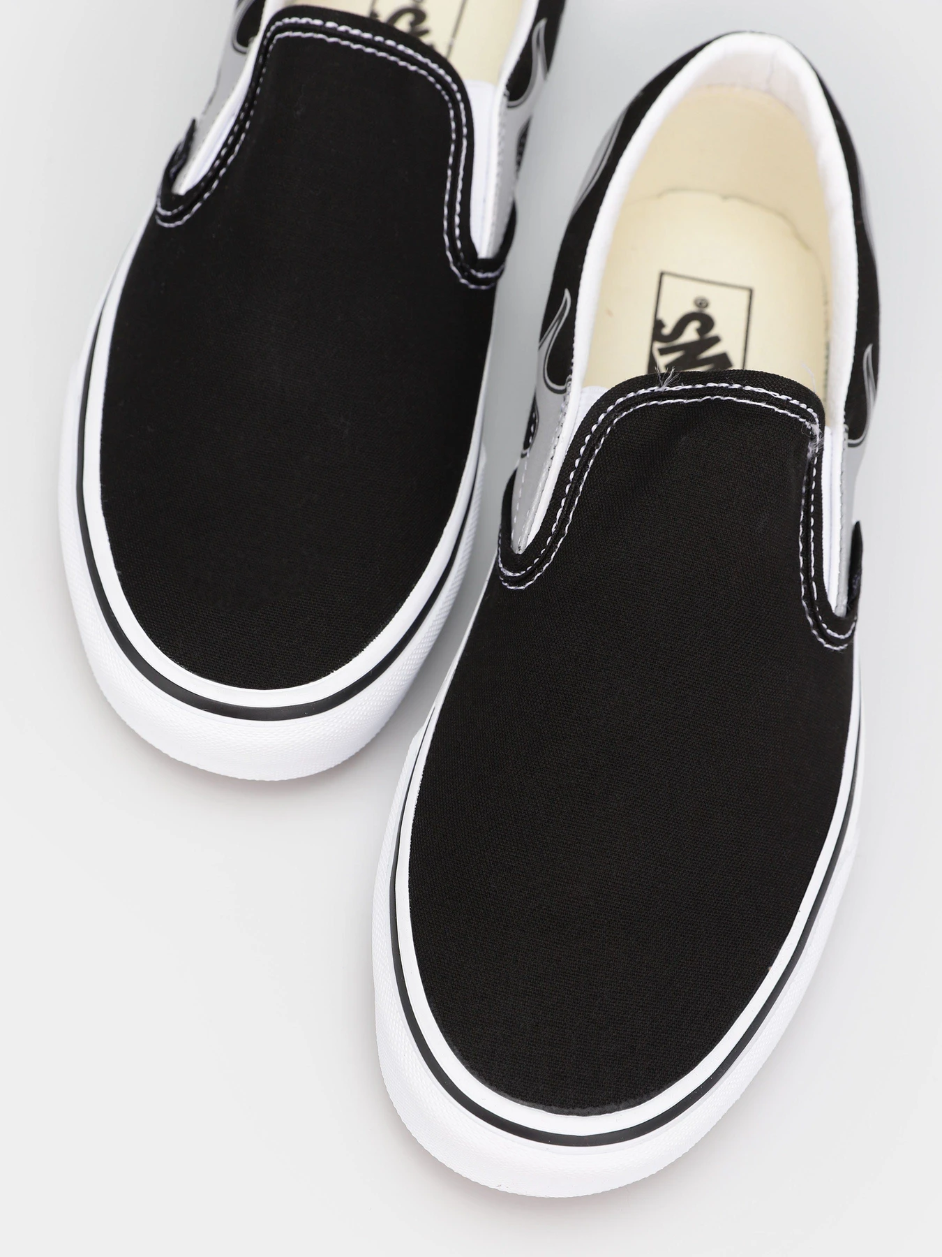 Сліпони та мокасини Vans Classic Reflective Flame модель VN0A7Q5DBM81 Сліпони та мокасини Vans Classic Reflective Flame модель VN0A7Q5DBM81 Фото