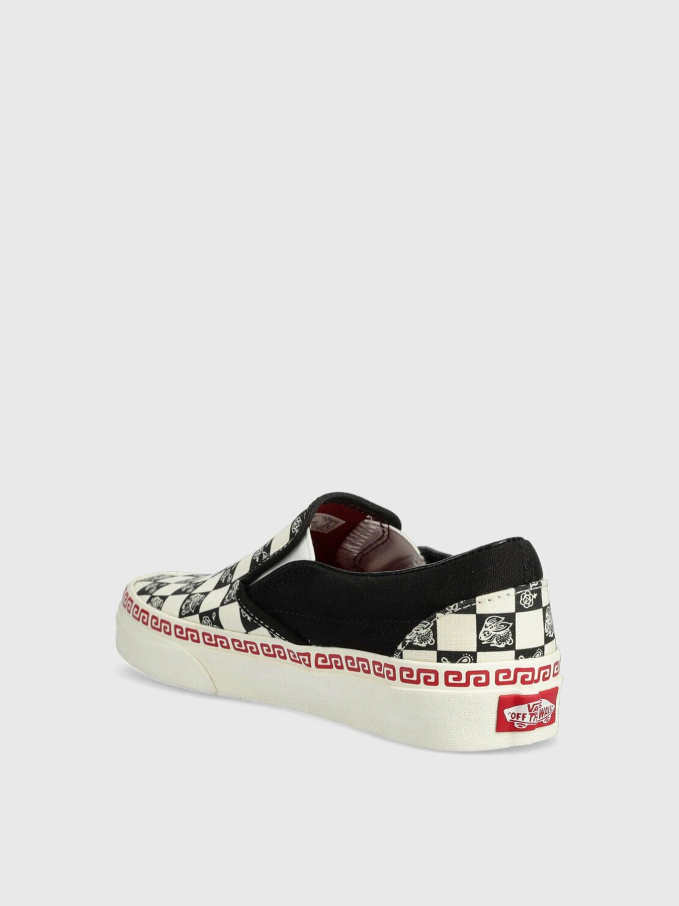 Слипоны и мокасины Vans Classic модель VN0A5JLXBMA1 Слипоны и мокасины Vans Classic модель VN0A5JLXBMA1 Фото