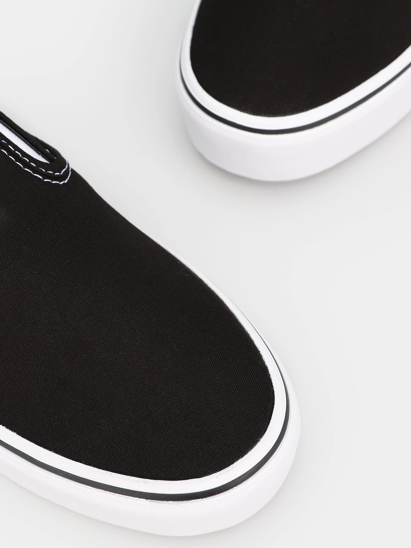 Слипоны и мокасины Vans Classic Slip-On Stackform модель VN0A7Q5RBMX1 Слипоны и мокасины Vans Classic Slip-On Stackform модель VN0A7Q5RBMX1 Фото