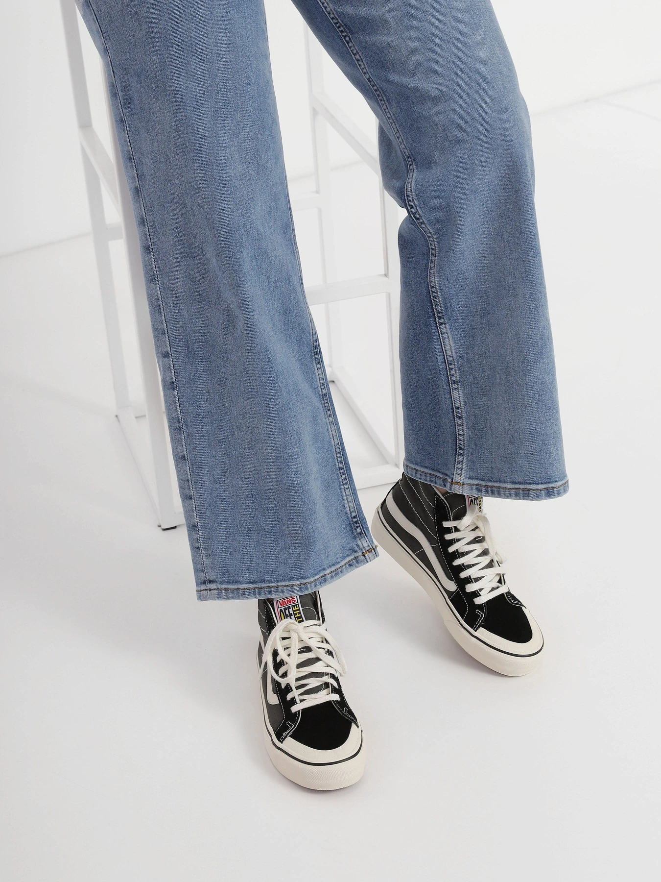 Кеды Vans SK8-Hi Decon VR3 SF модель VN0A4BX71KP1 Кеды Vans SK8-Hi Decon VR3 SF модель VN0A4BX71KP1 Фото