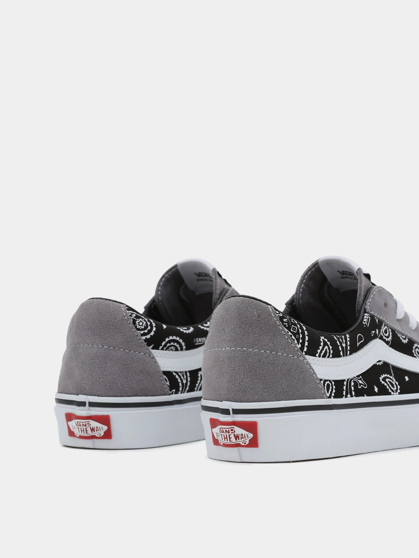 Кеды Vans Sk8-Low модель VN0A5KXDBGJ1 Кеды Vans Sk8-Low модель VN0A5KXDBGJ1 Фото