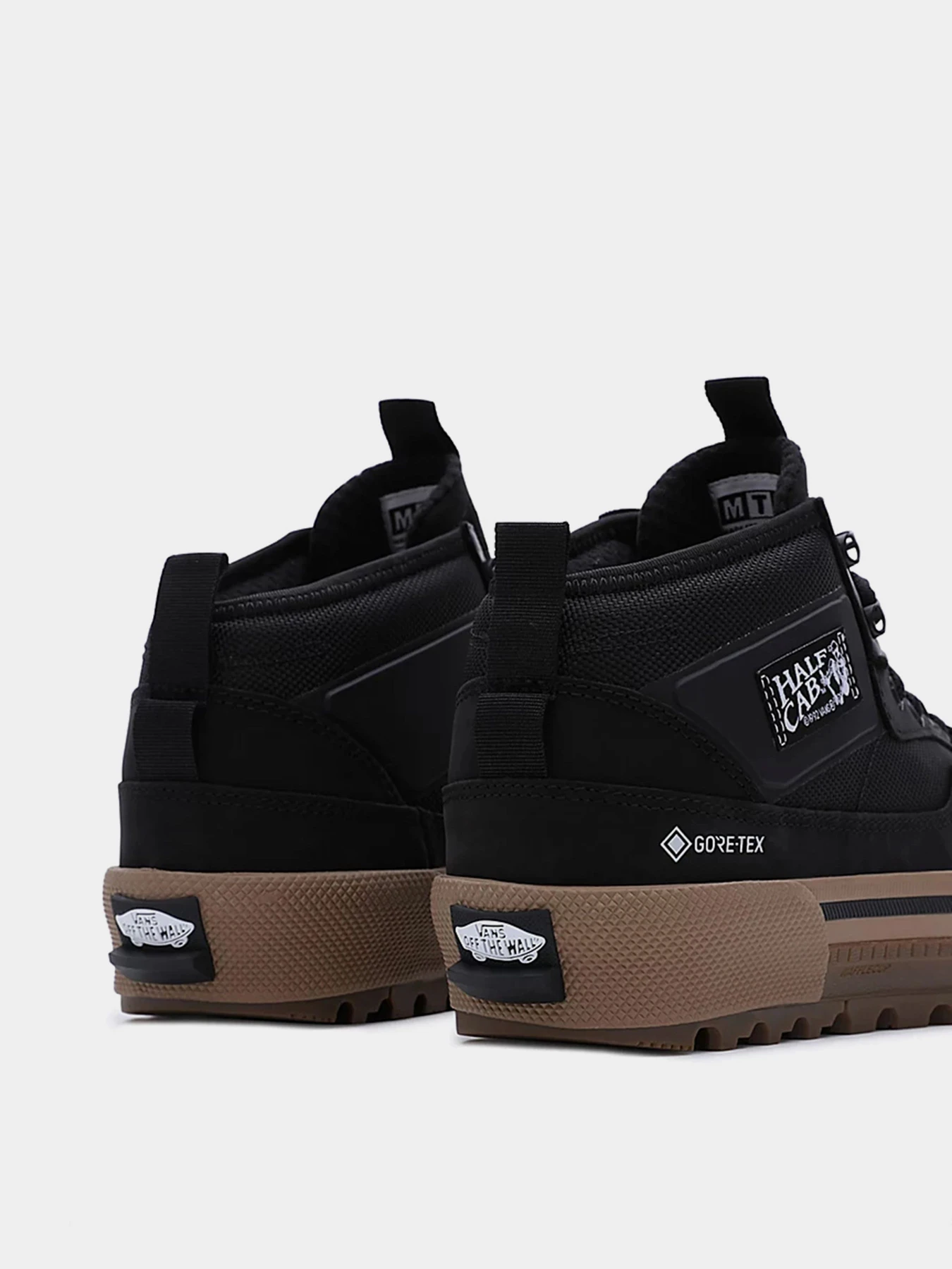 Ботинки и сапоги Vans Half Cab Gore-Tex MTE-3 модель VN0009QWB9M1 Ботинки и сапоги Vans Half Cab Gore-Tex MTE-3 модель VN0009QWB9M1 Фото