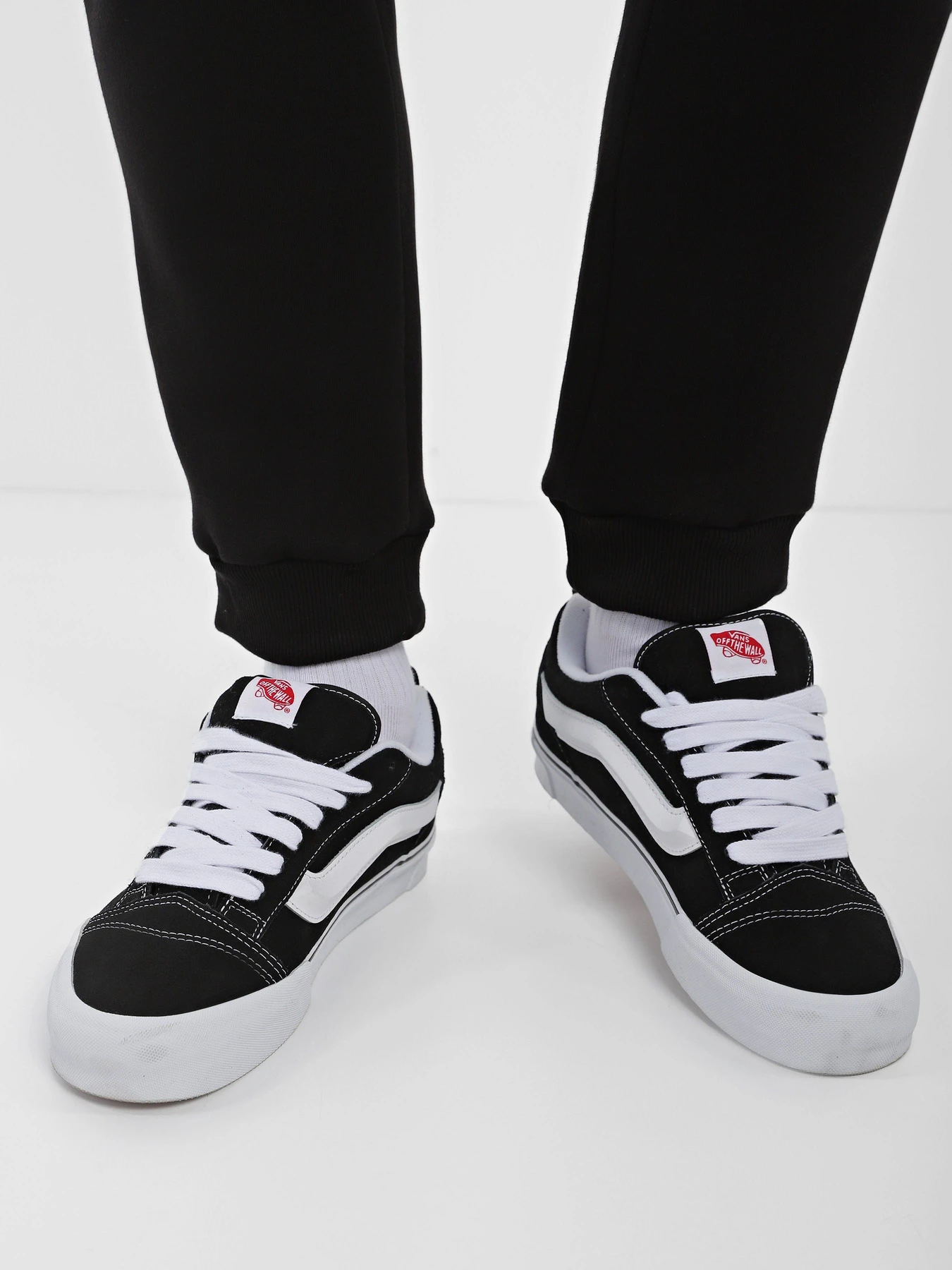 Кеды Vans Knu Skool модель VN0009QC6BT1 Кеды Vans Knu Skool модель VN0009QC6BT1 Фото
