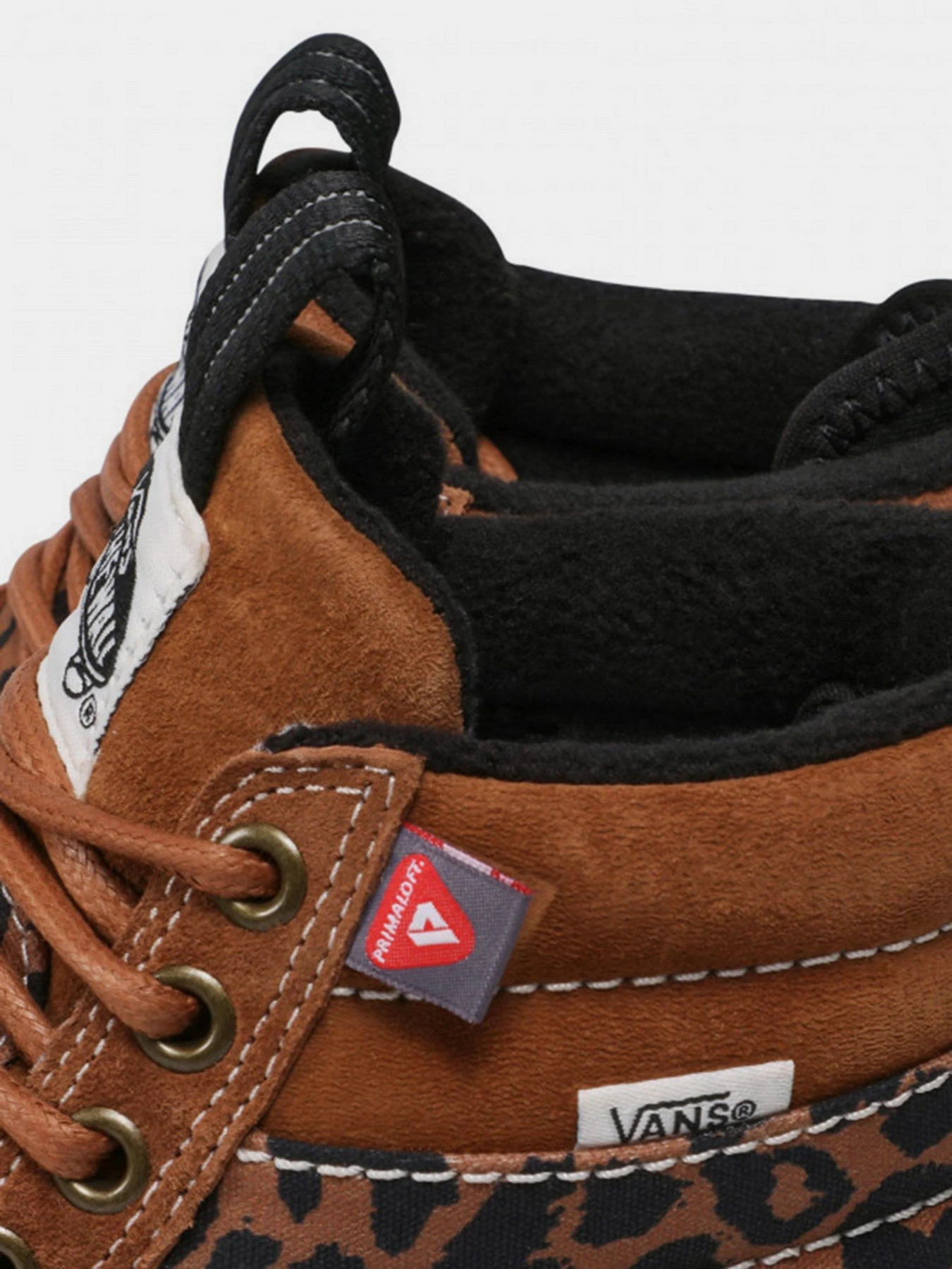Ботинки и сапоги Vans Sk8-Hi Mte-2 модель VN0A5HZZA0A1 Ботинки и сапоги Vans Sk8-Hi Mte-2 модель VN0A5HZZA0A1 Фото