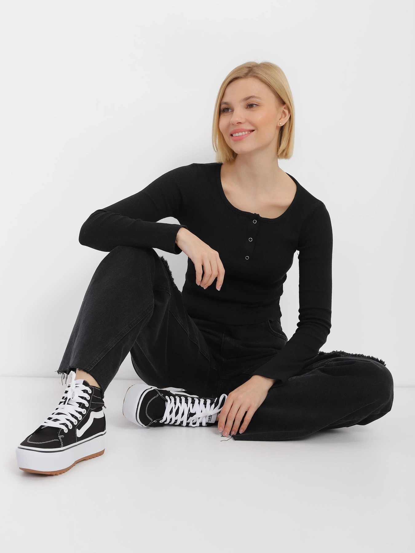 Кеды Vans Filmore Hi Tapered Platform ST модель VN0A5JLGBLK1 Кеды Vans Filmore Hi Tapered Platform ST модель VN0A5JLGBLK1 Фото