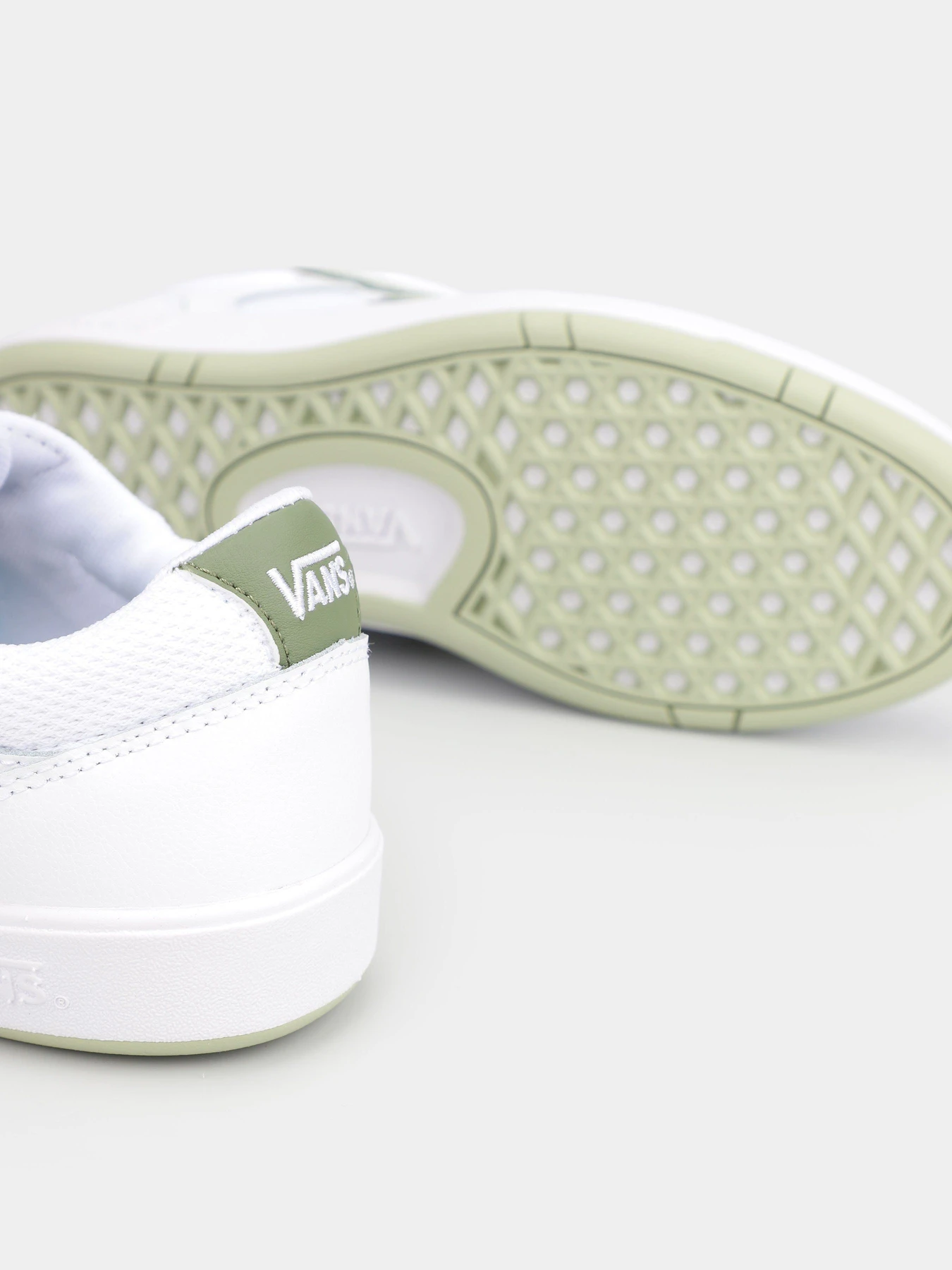 Кеды Vans Lowland модель VN000BWBBHF1 Кеды Vans Lowland модель VN000BWBBHF1 Фото