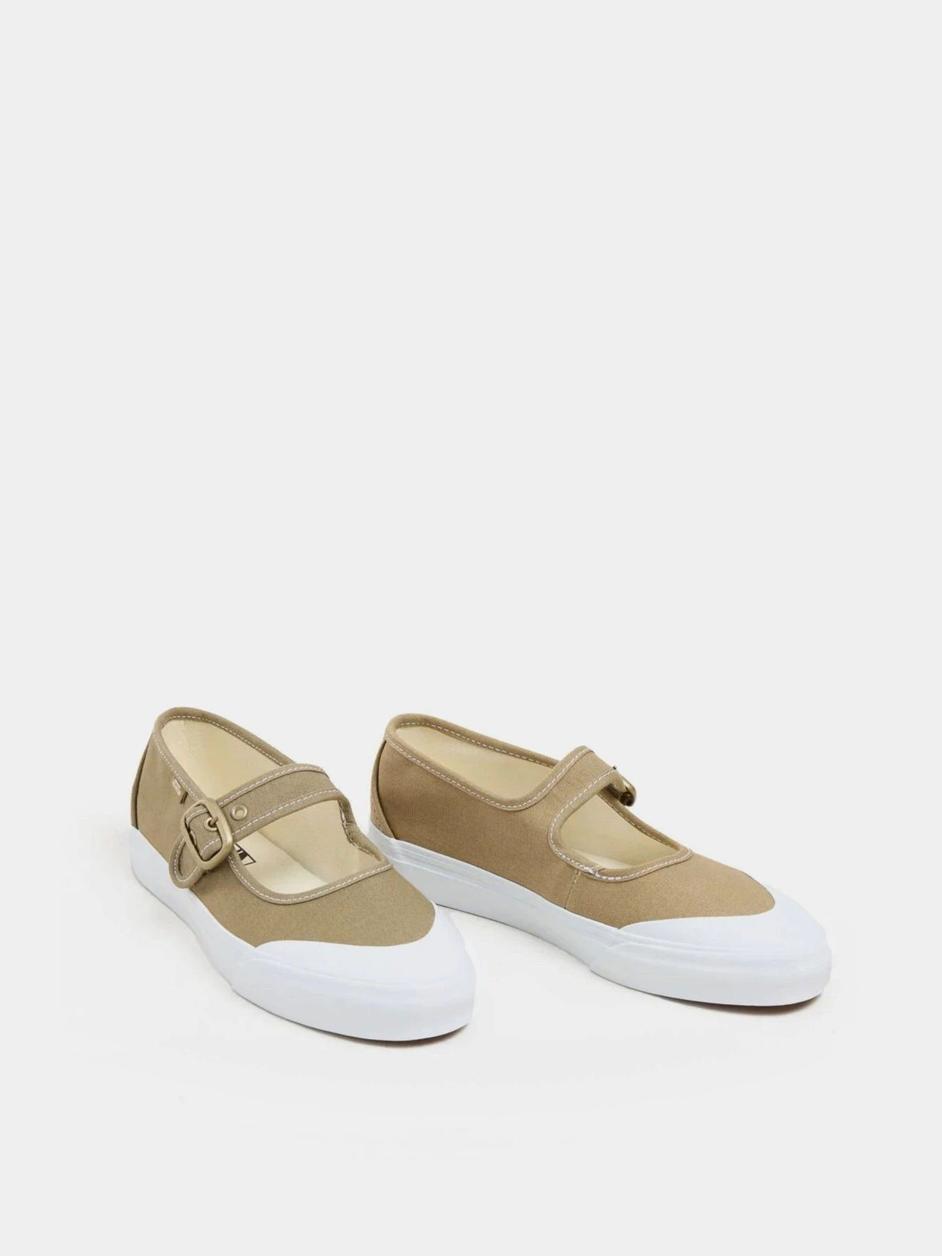 Туфлі та лофери Vans Mary Jane модель VN000CRROLV1 Туфлі та лофери Vans Mary Jane модель VN000CRROLV1 Фото
