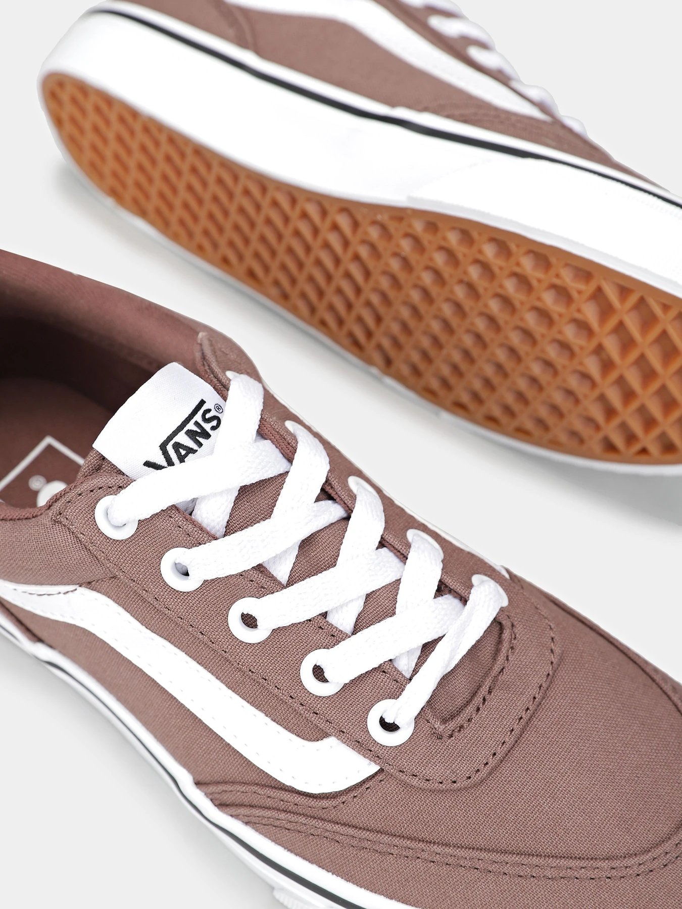 Кеды Vans Brooklyn модель VN000D7UCHG1 Кеды Vans Brooklyn модель VN000D7UCHG1 Фото
