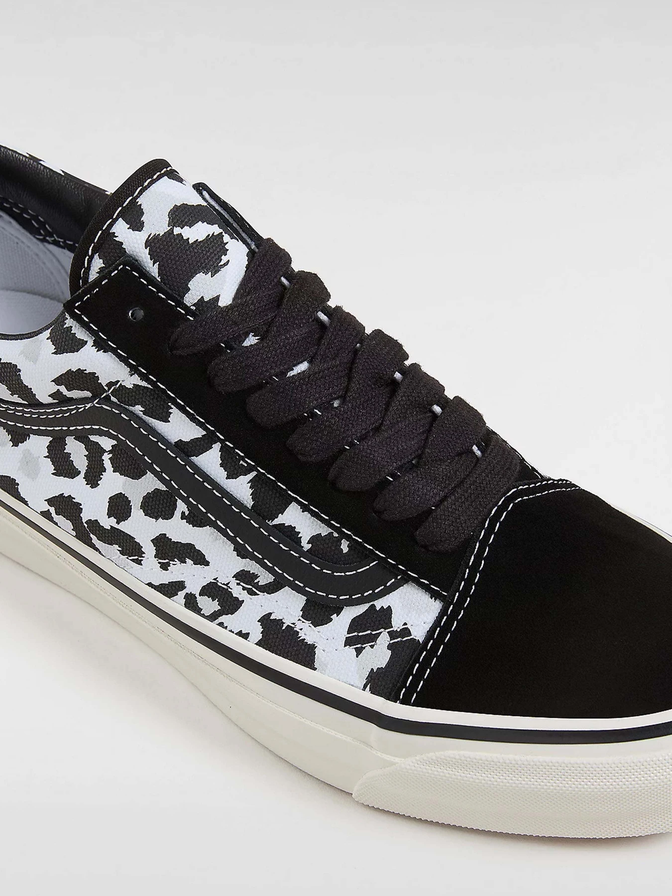 Кеды Vans Premium Old Skool модель VN000D56BA21 Кеды Vans Premium Old Skool модель VN000D56BA21 Фото