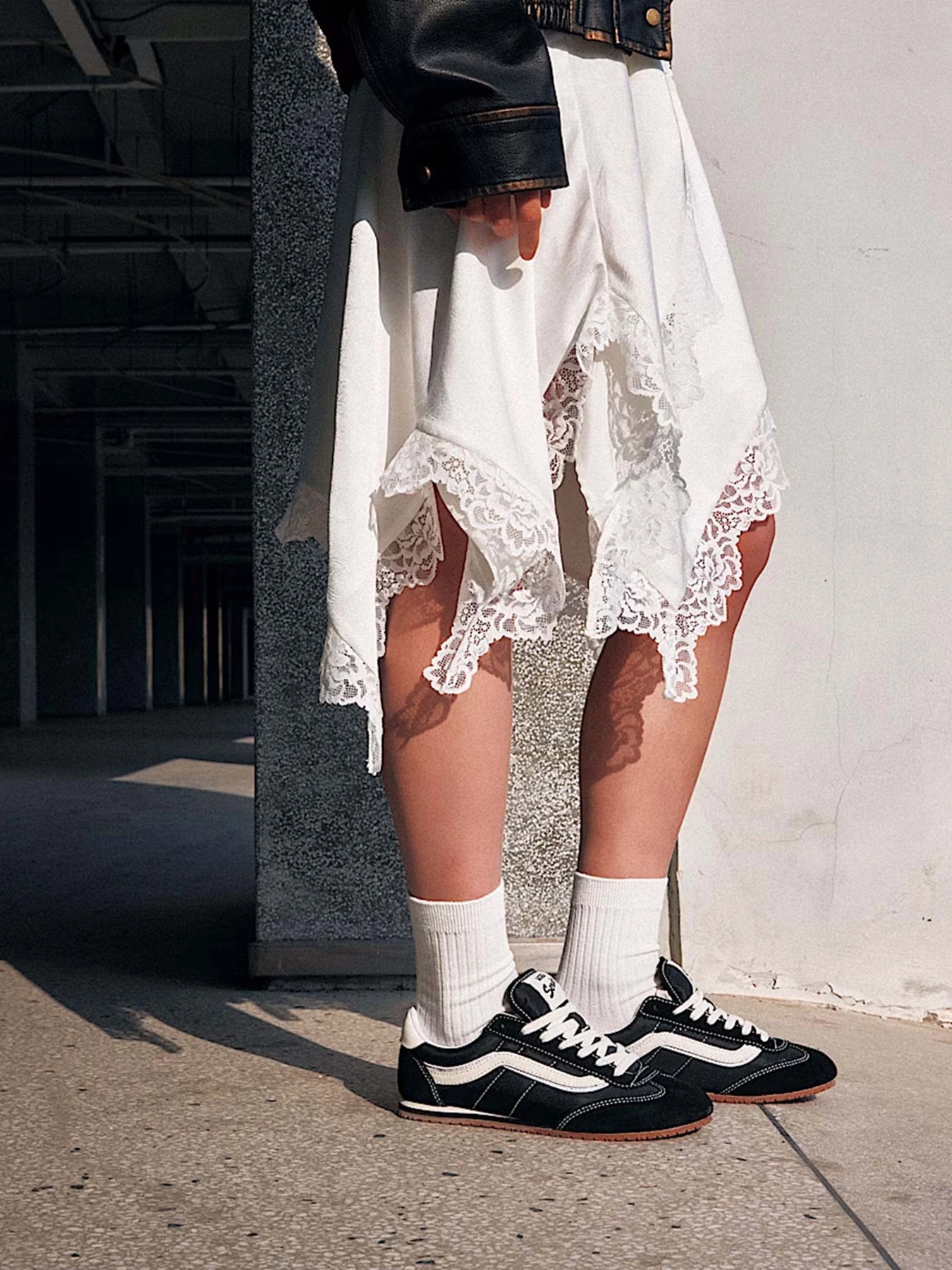 Кеды Vans Super Lowpro модель VN000D83BLA1 Кеды Vans Super Lowpro модель VN000D83BLA1 Фото