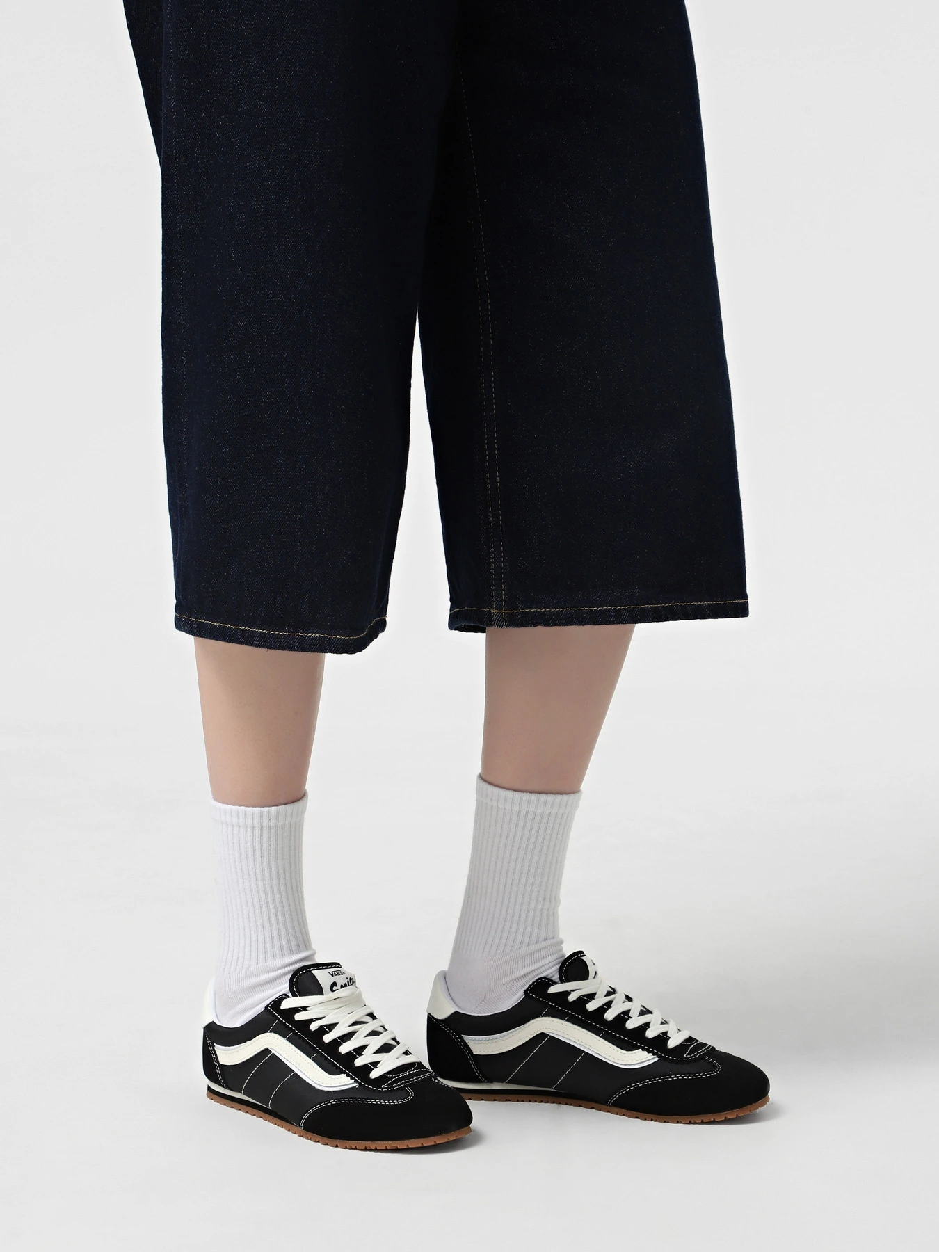 Кеды Vans Super Lowpro модель VN000D83BLA1 Кеды Vans Super Lowpro модель VN000D83BLA1 Фото