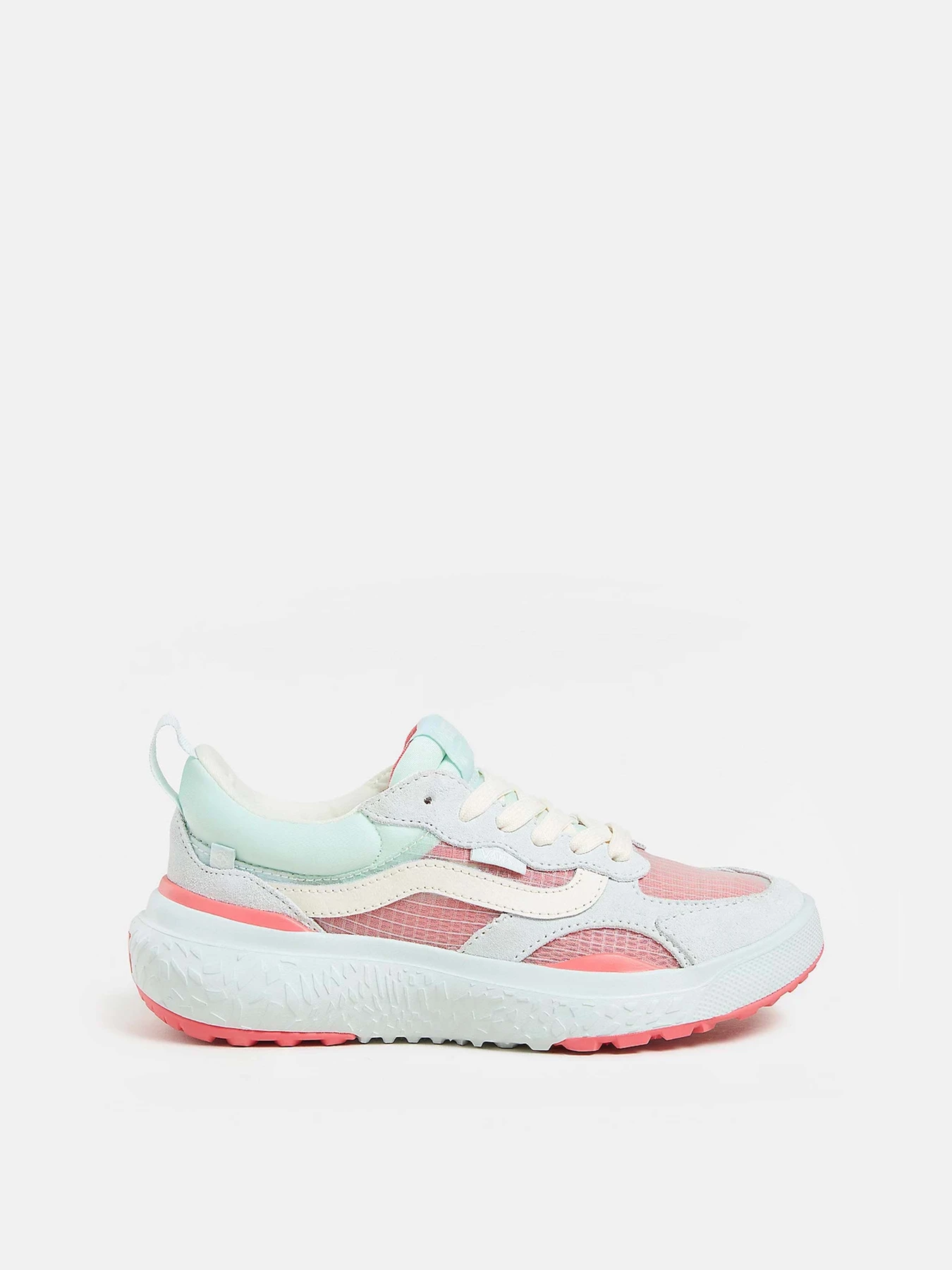 Кросівки Vans MTE Ultrarange Neo VR3 модель VN000CWE8871 Кросівки Vans MTE Ultrarange Neo VR3 модель VN000CWE8871 Фото