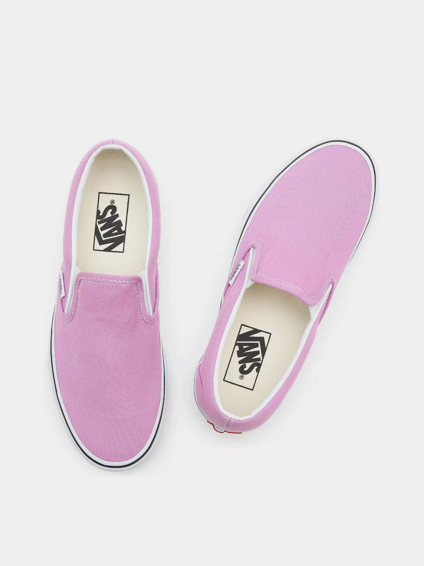 Сліпони та мокасини Vans Classic Slip-On модель VN0A33TB3SQ1 Сліпони та мокасини Vans Classic Slip-On модель VN0A33TB3SQ1 Фото